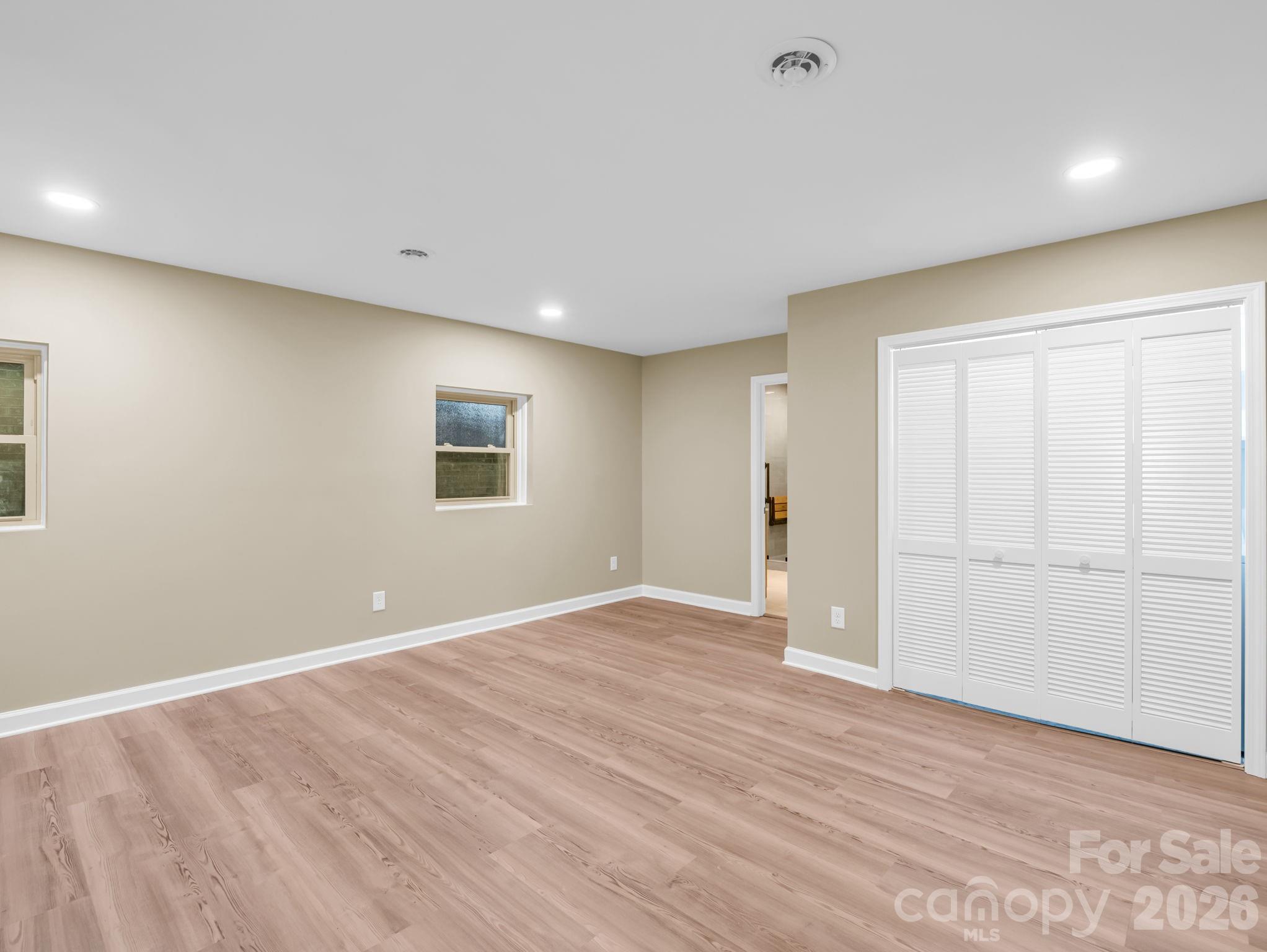 44 Jervey Road 4c Property Photo 16