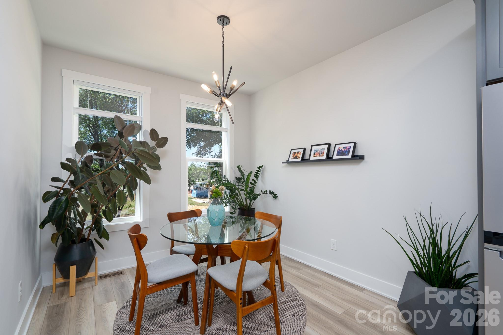 5018 Tiny Lane Property Photo 8