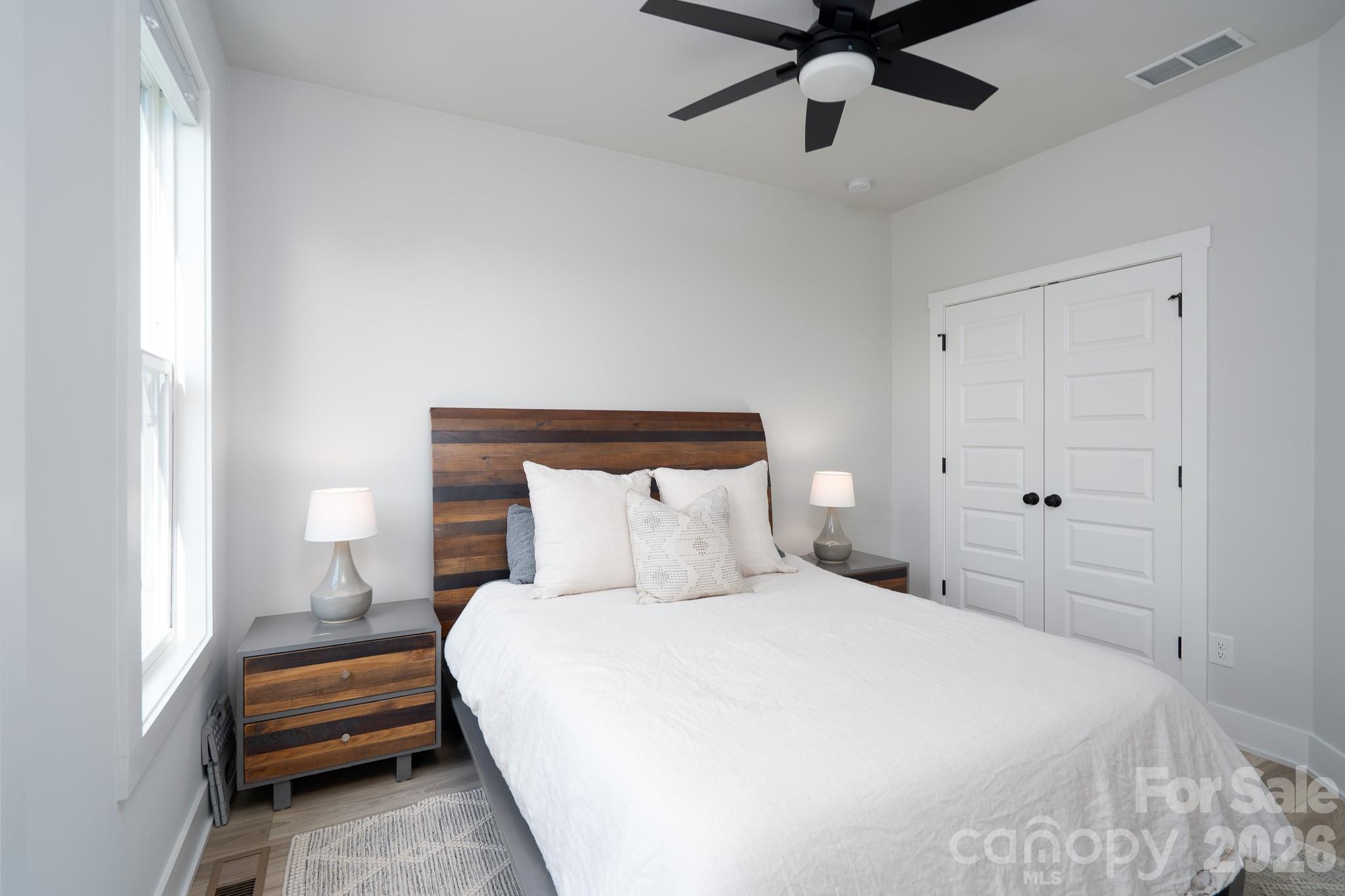 5018 Tiny Lane Property Photo 12