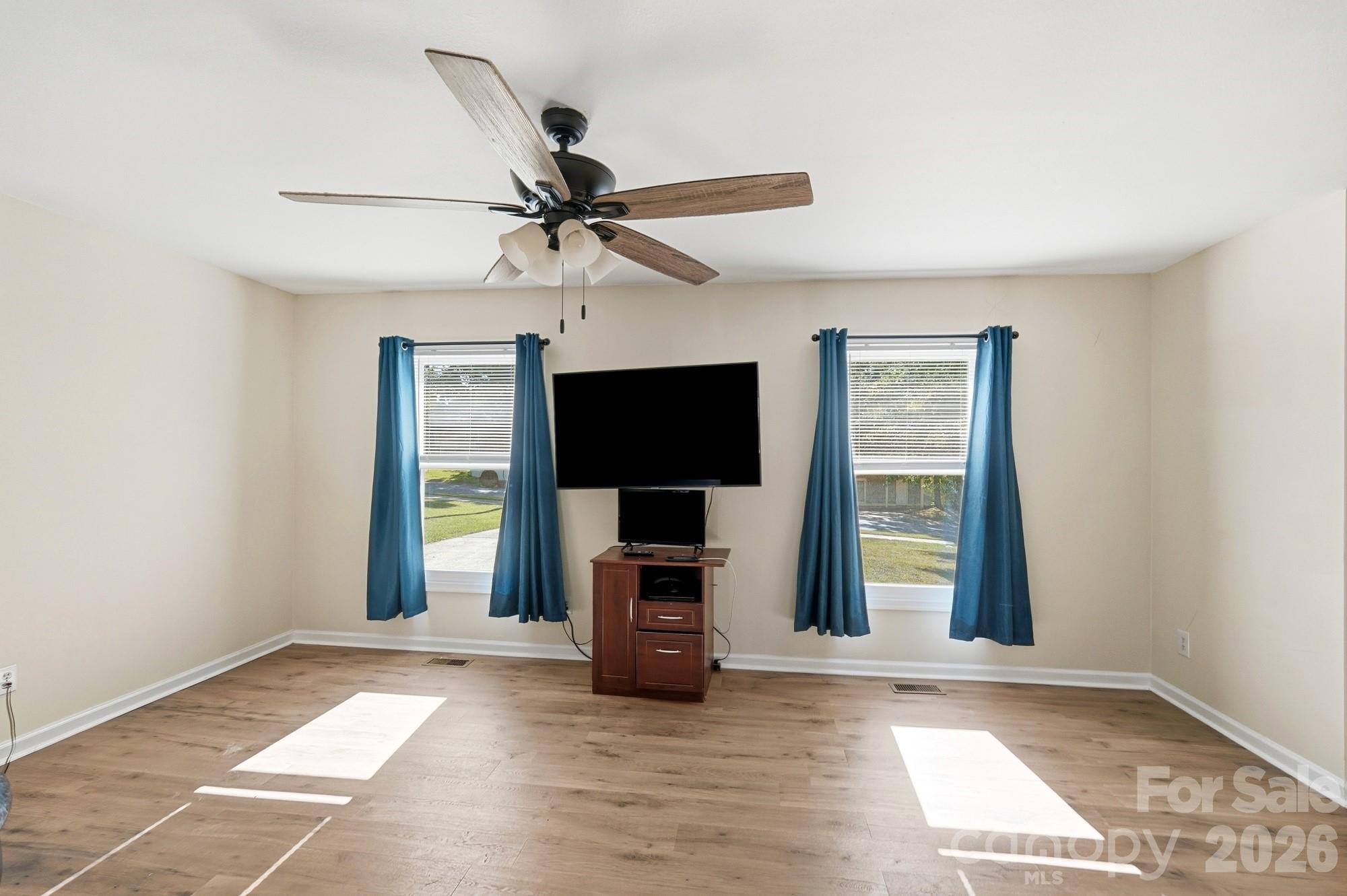 6301 Dwightware Boulevard Property Photo 7