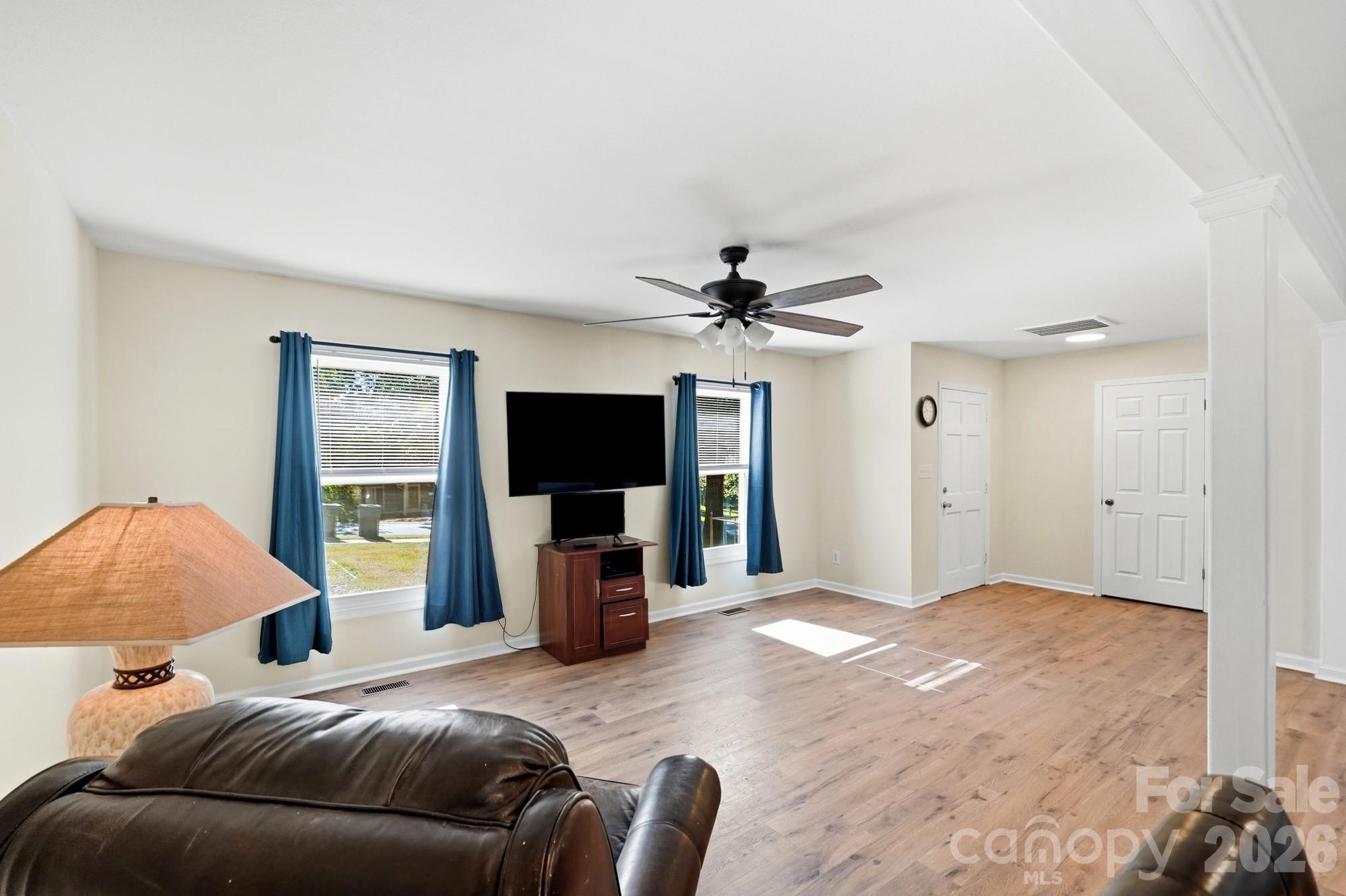 6301 Dwightware Boulevard Property Photo 9