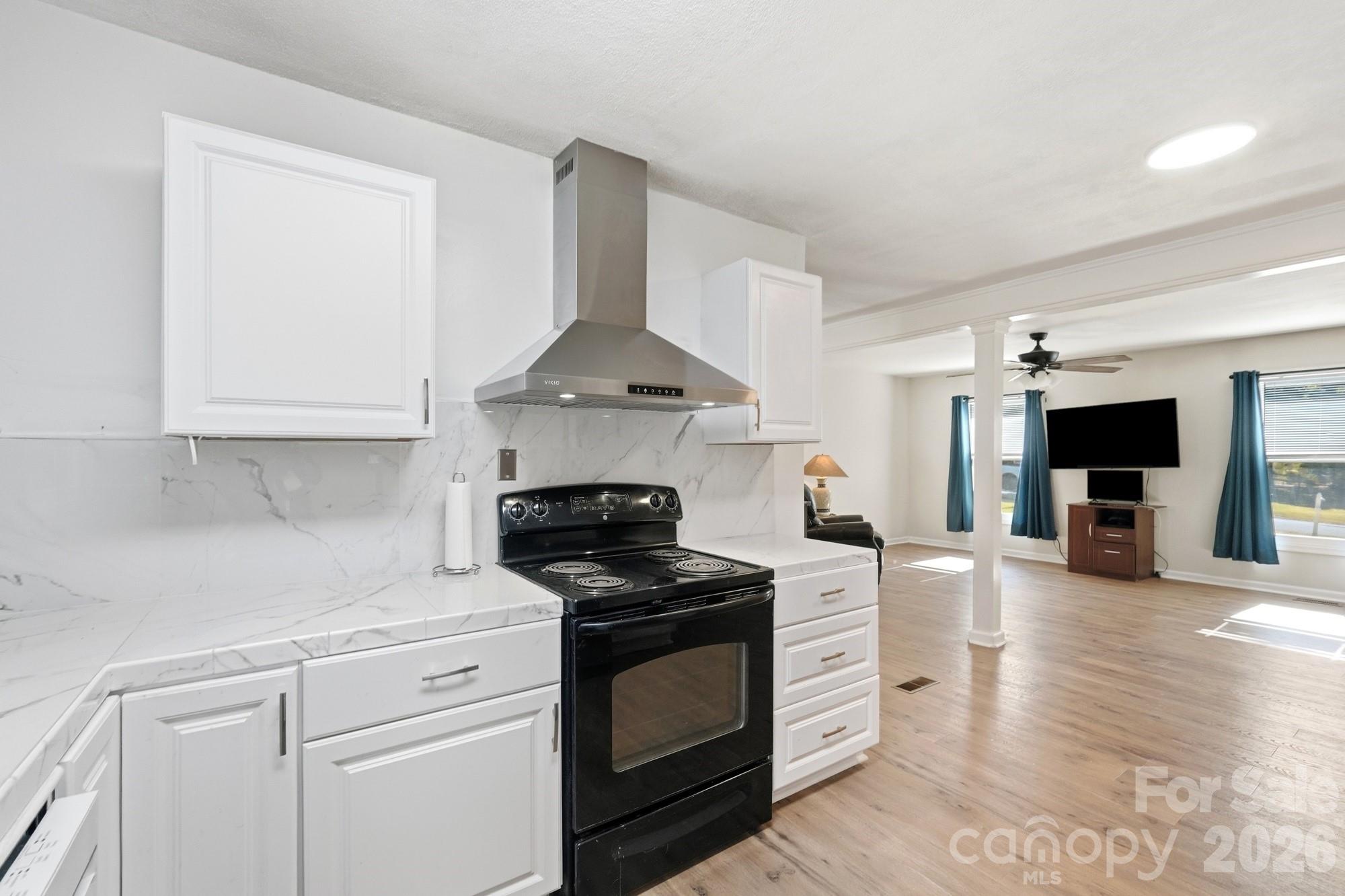 6301 Dwightware Boulevard Property Photo 15