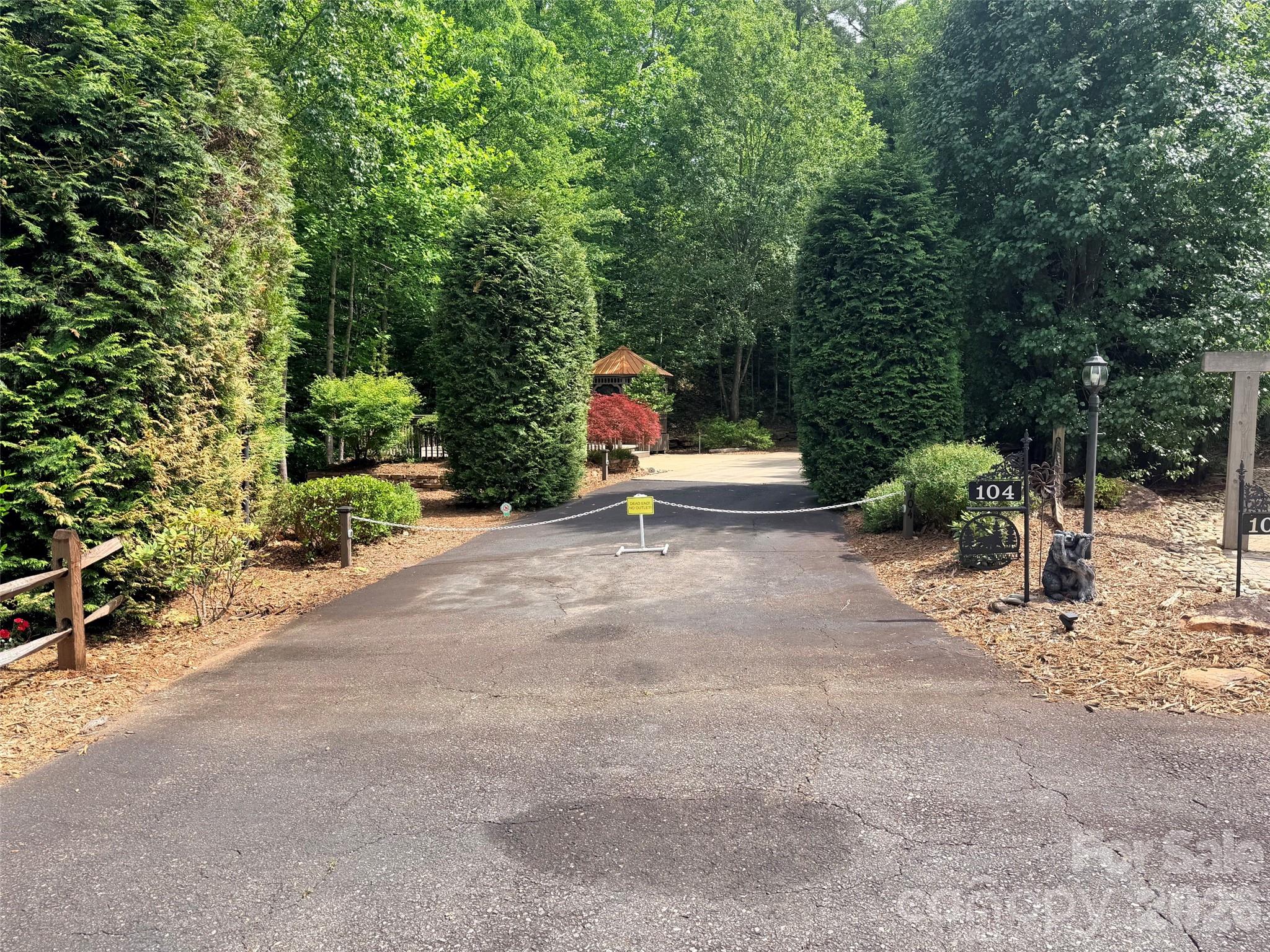 104 Willis Way Property Photo 12