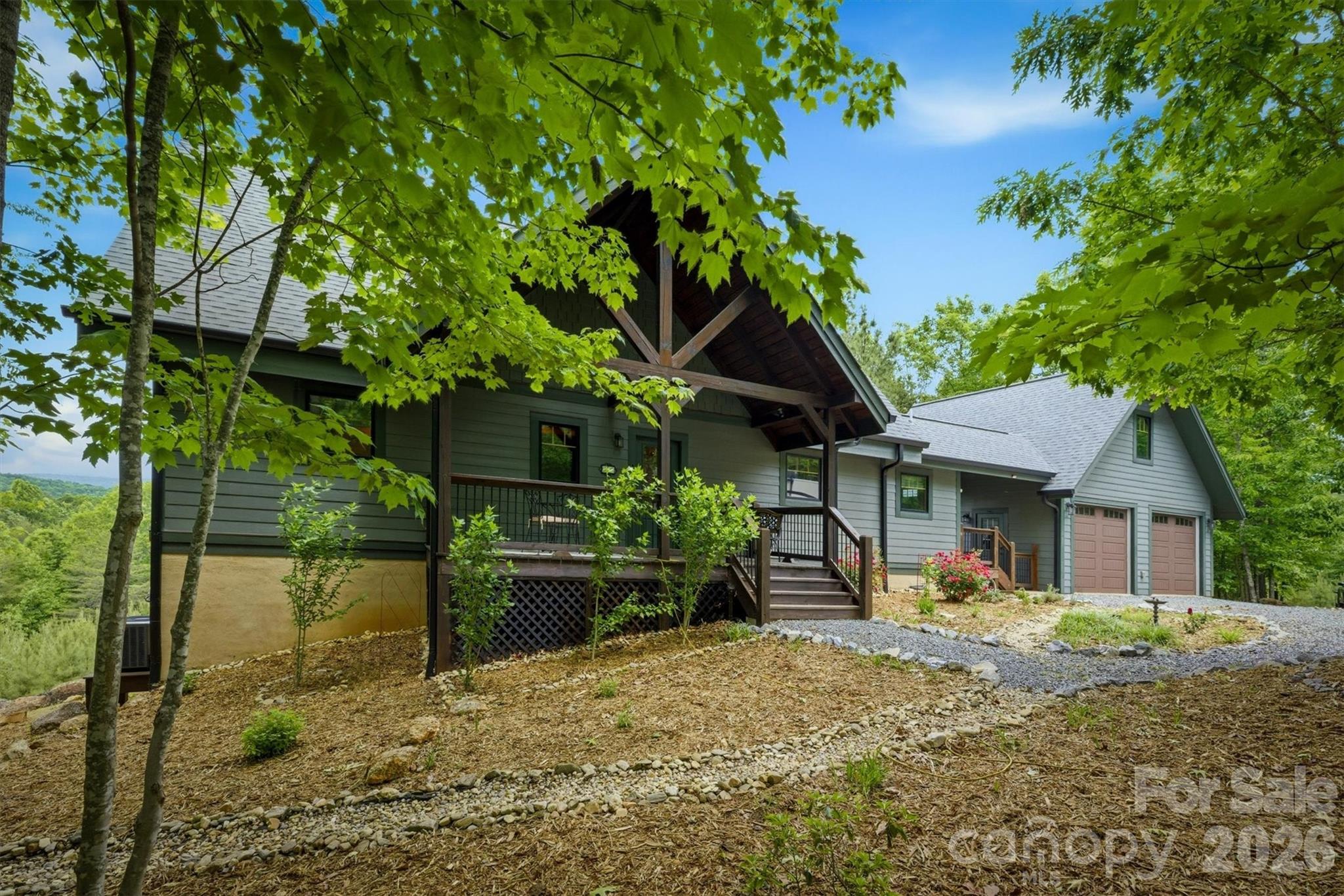39 Lakeside Path Property Photo 5