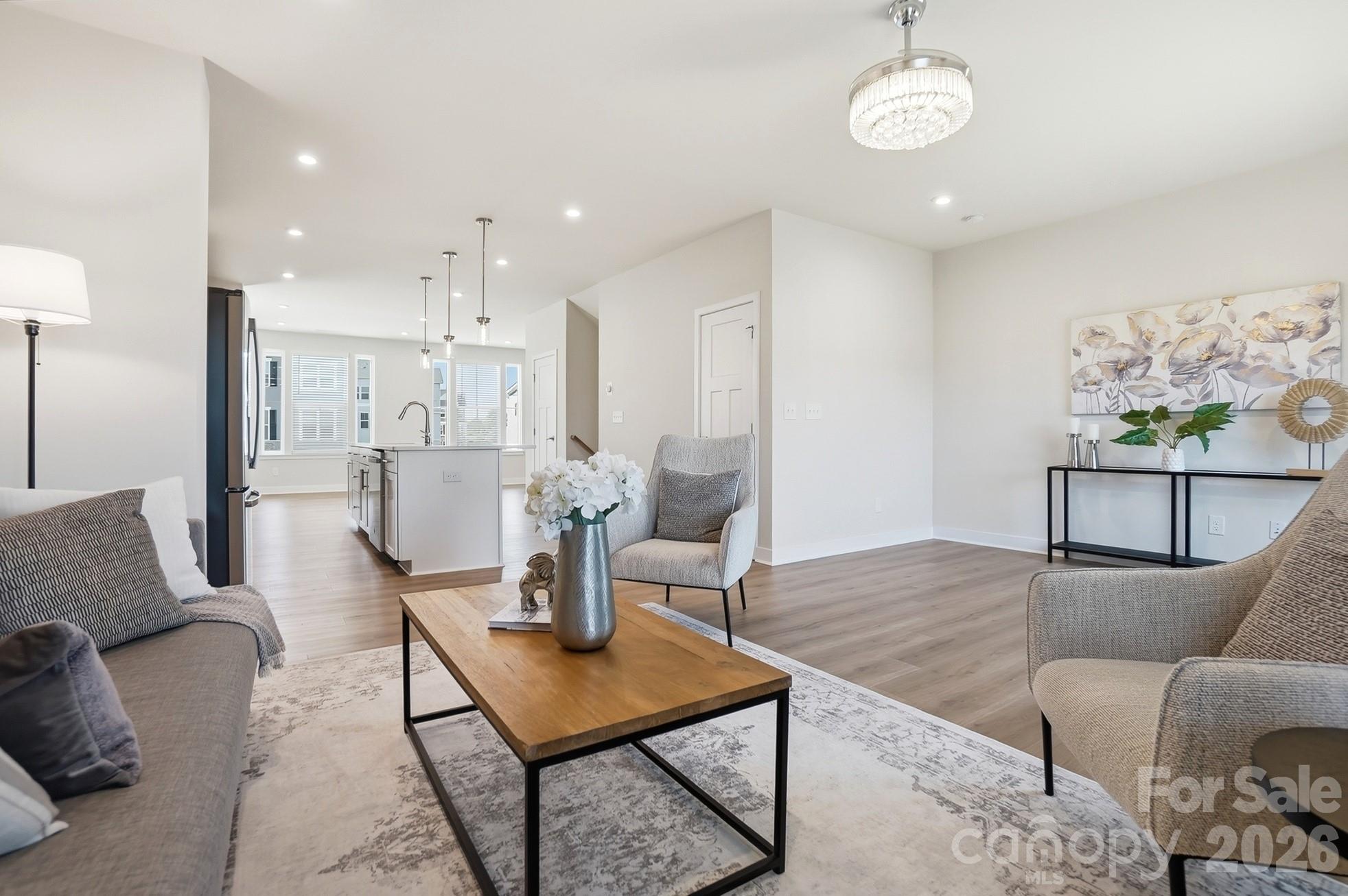 921 Portrush Lane Property Photo 14