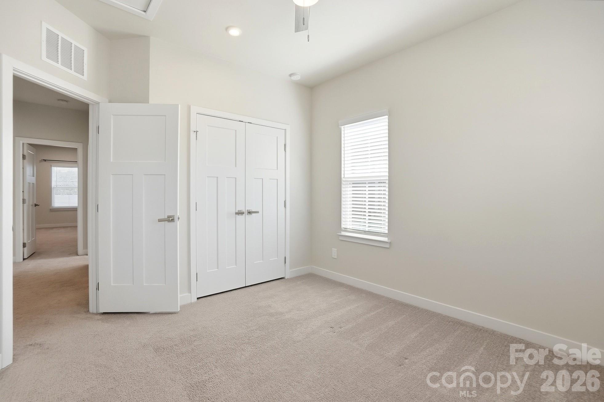 921 Portrush Lane Property Photo 28