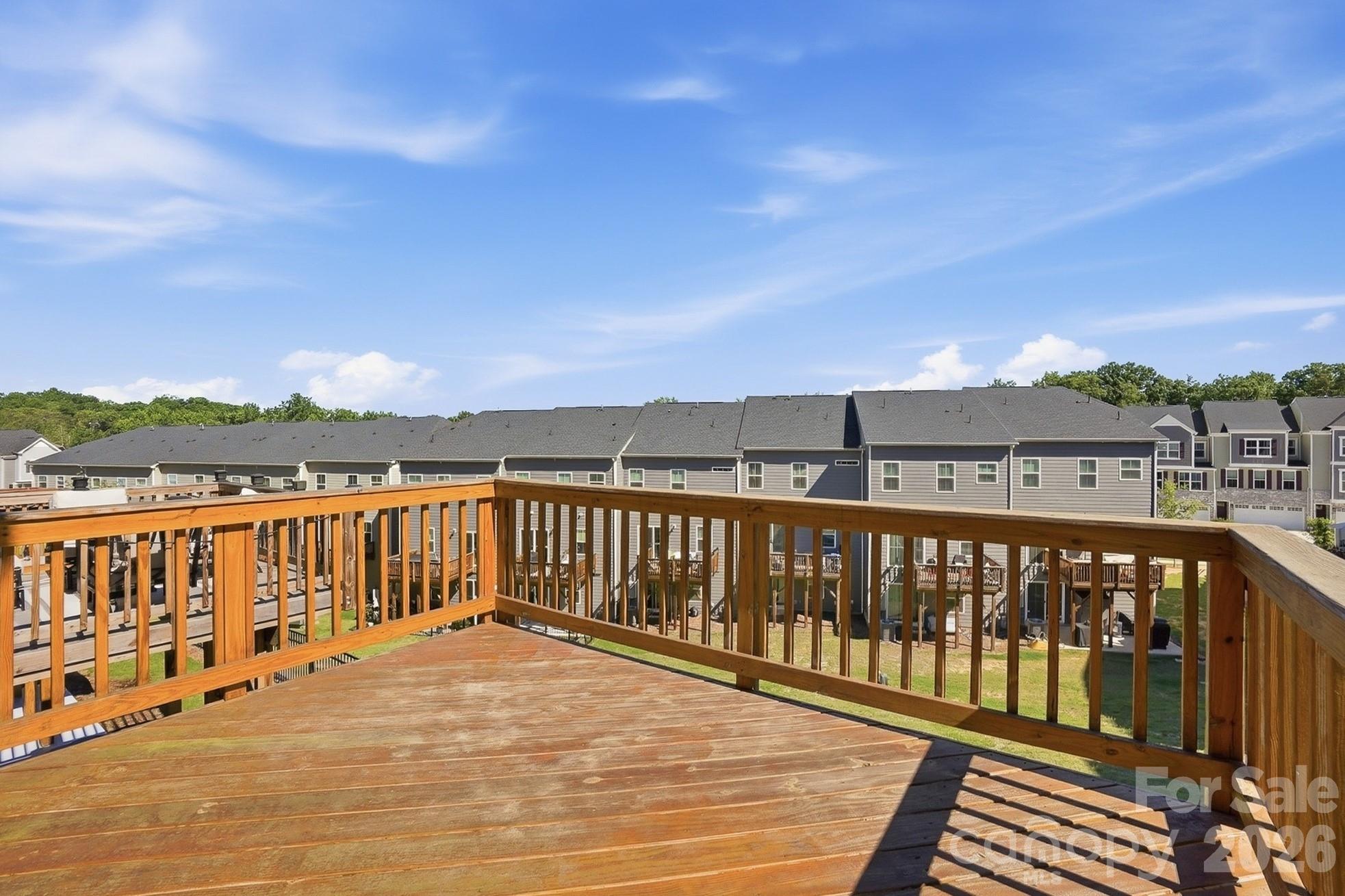 921 Portrush Lane Property Photo 36