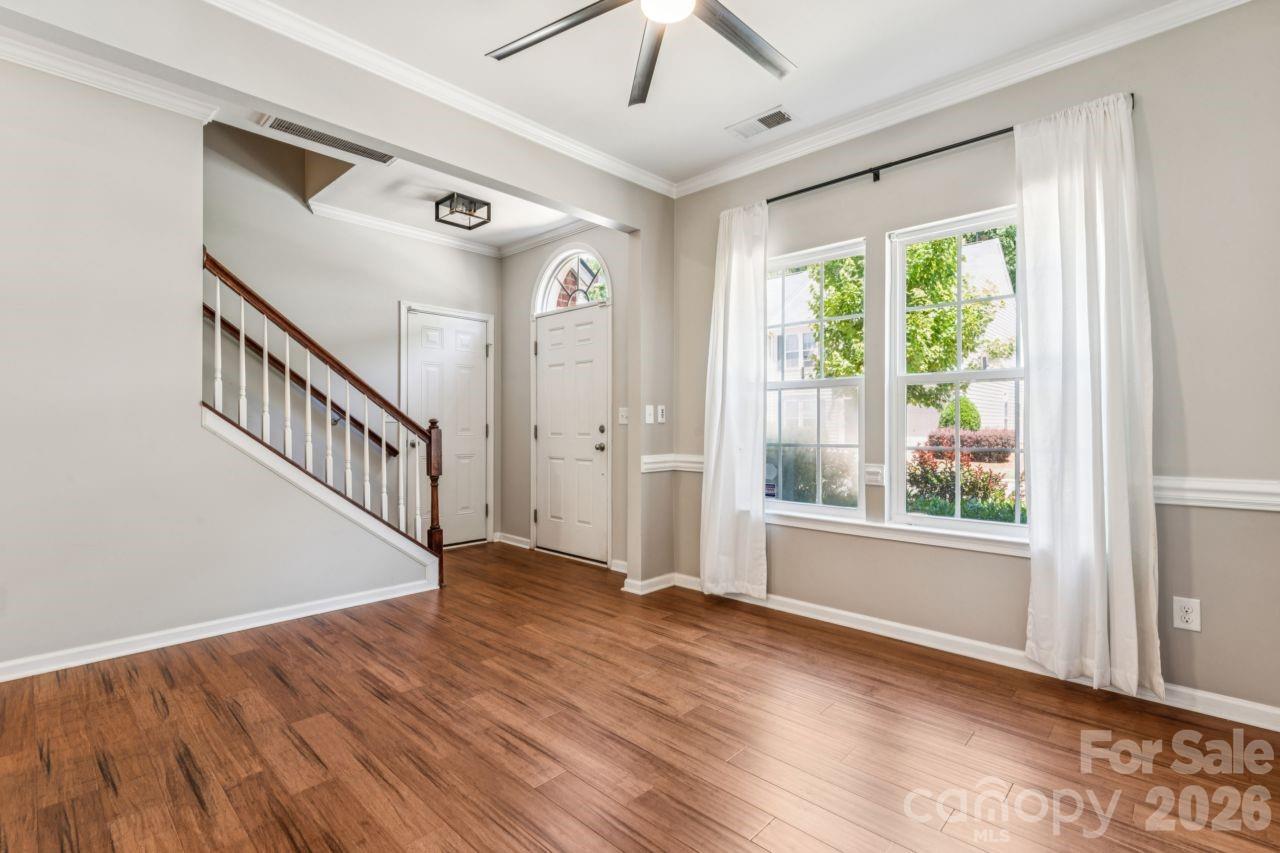 3233 Park South Station Boulevard Property Photo 6