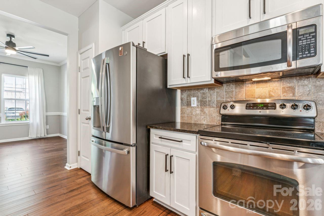 3233 Park South Station Boulevard Property Photo 11