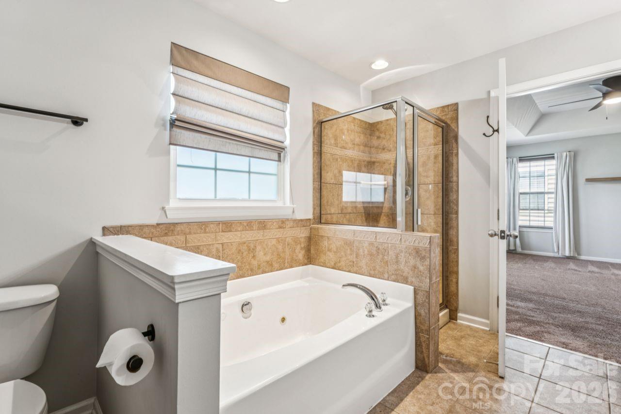3233 Park South Station Boulevard Property Photo 23