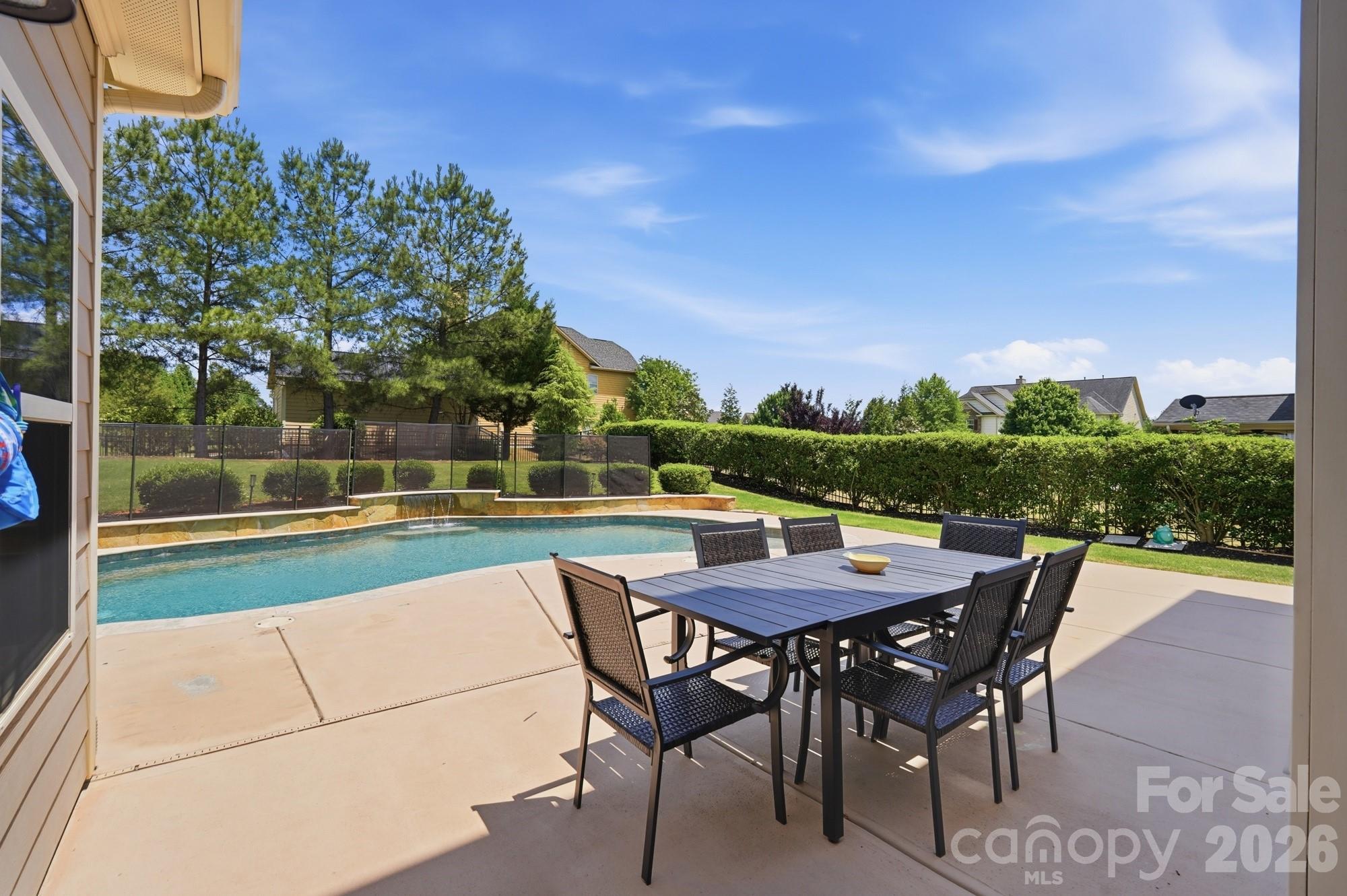 1711 Laurel Hill Drive Property Photo 37