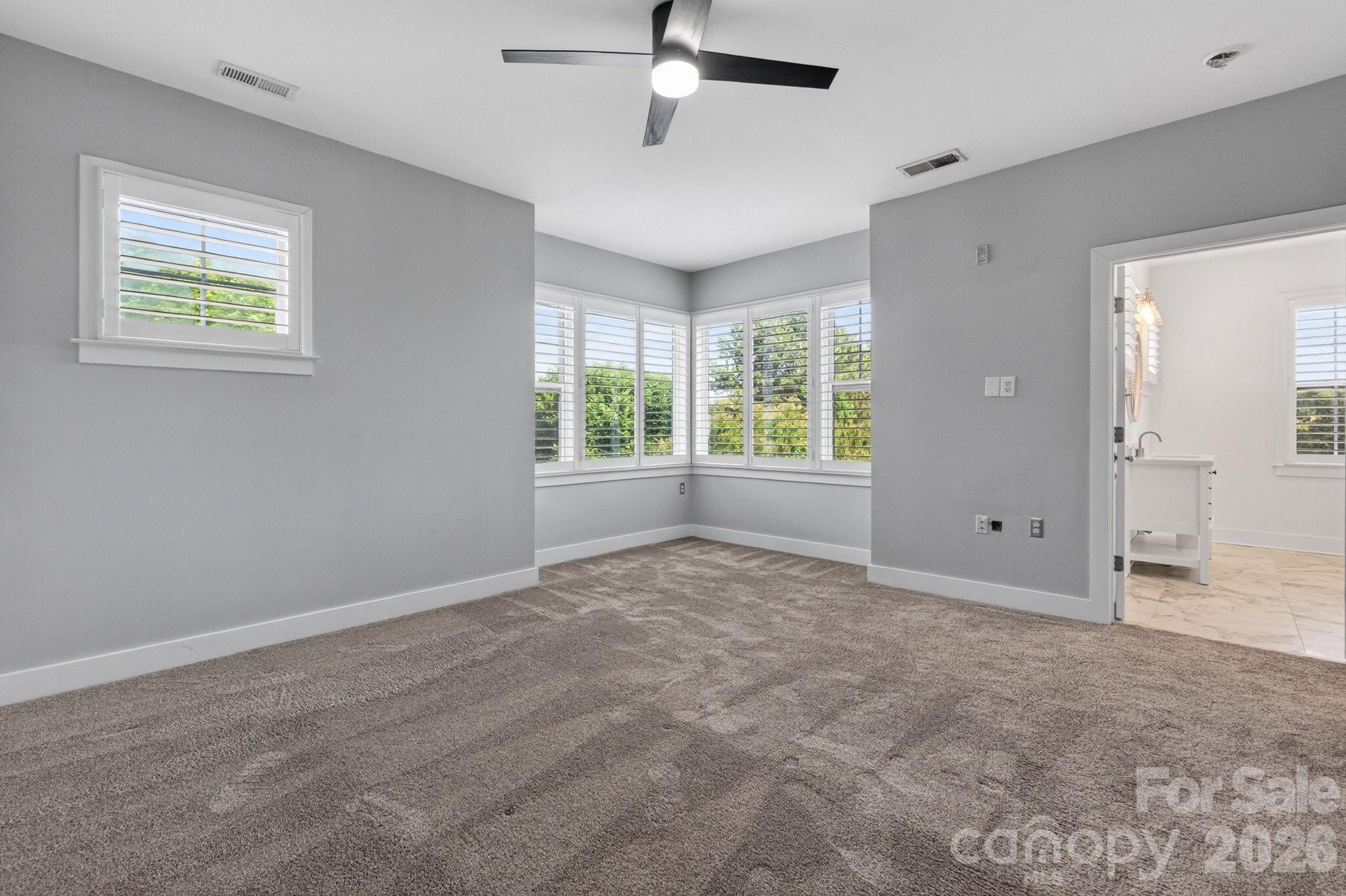 262 Harbour Place Drive 15 Property Photo 13