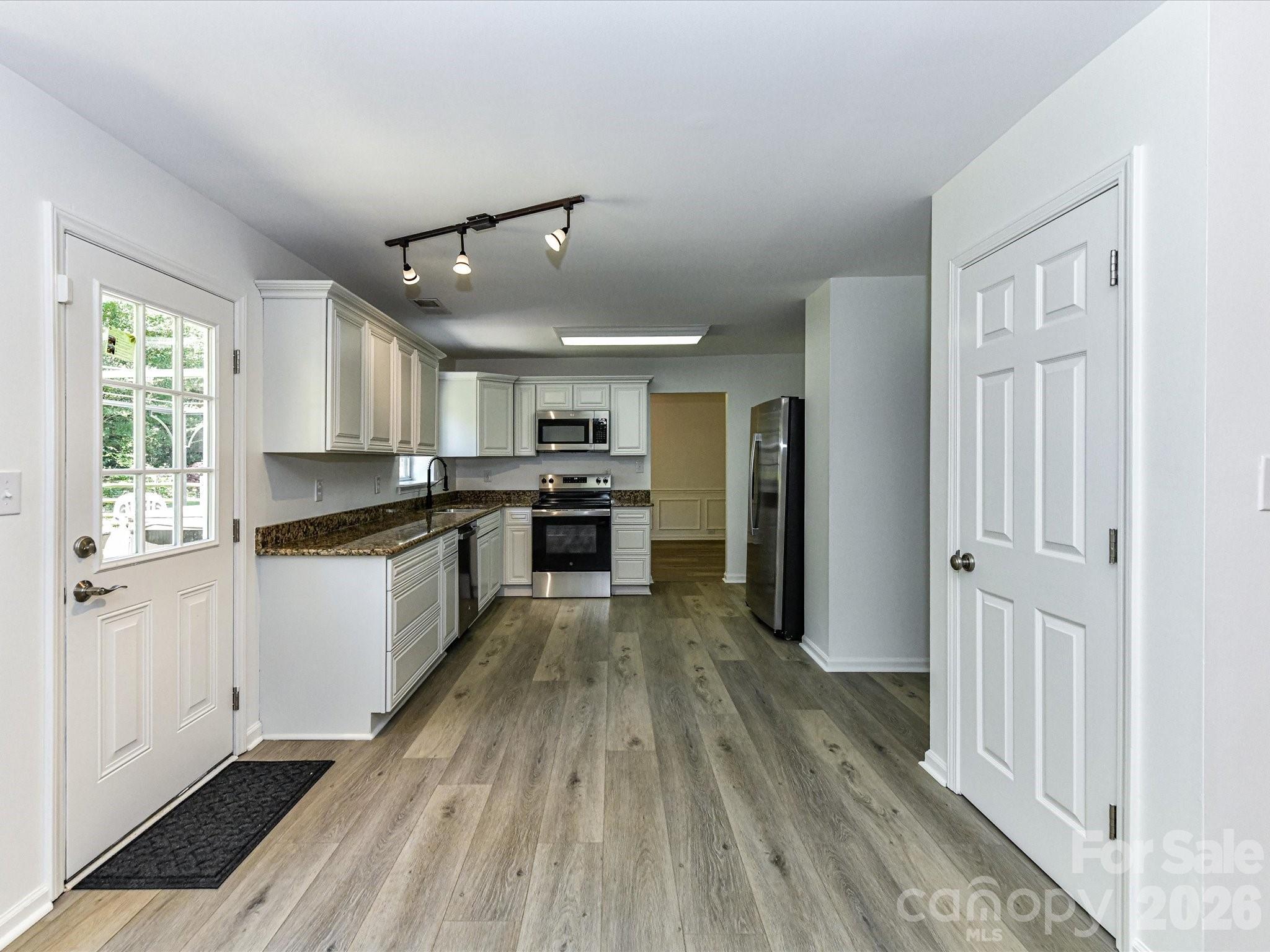 7512 Henderson Park Road Property Photo 21