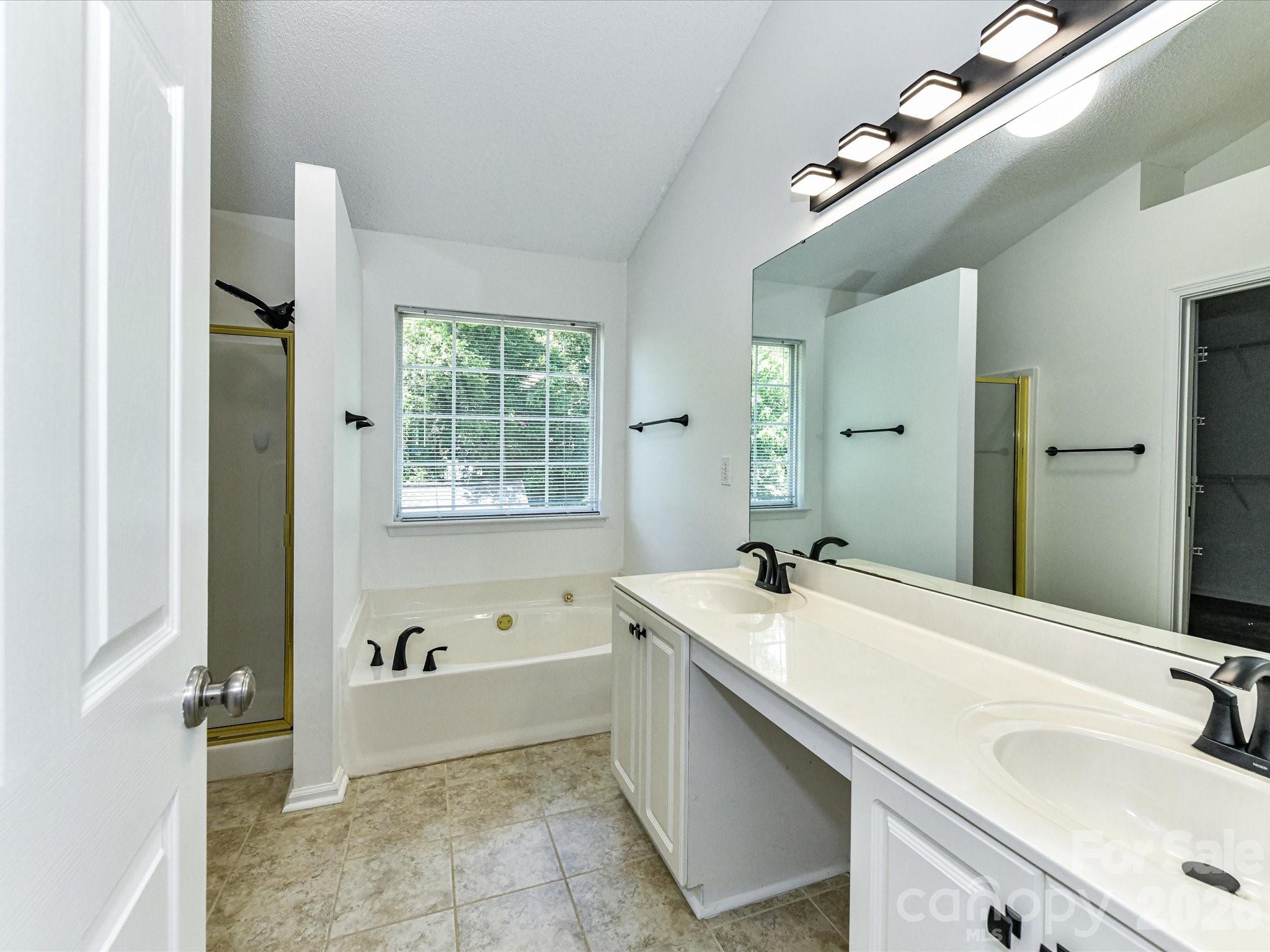 7512 Henderson Park Road Property Photo 28