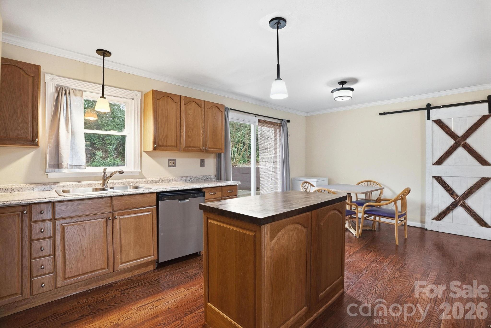 105 College Heights Boulevard Property Photo 11