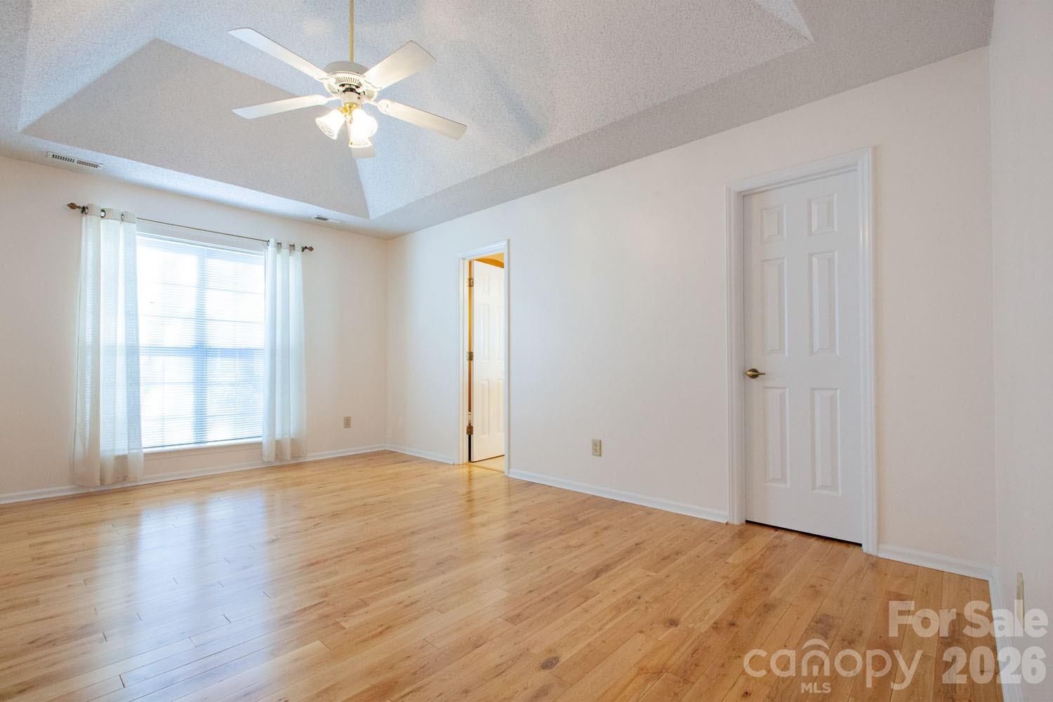 14621 Smith Road Property Photo 11