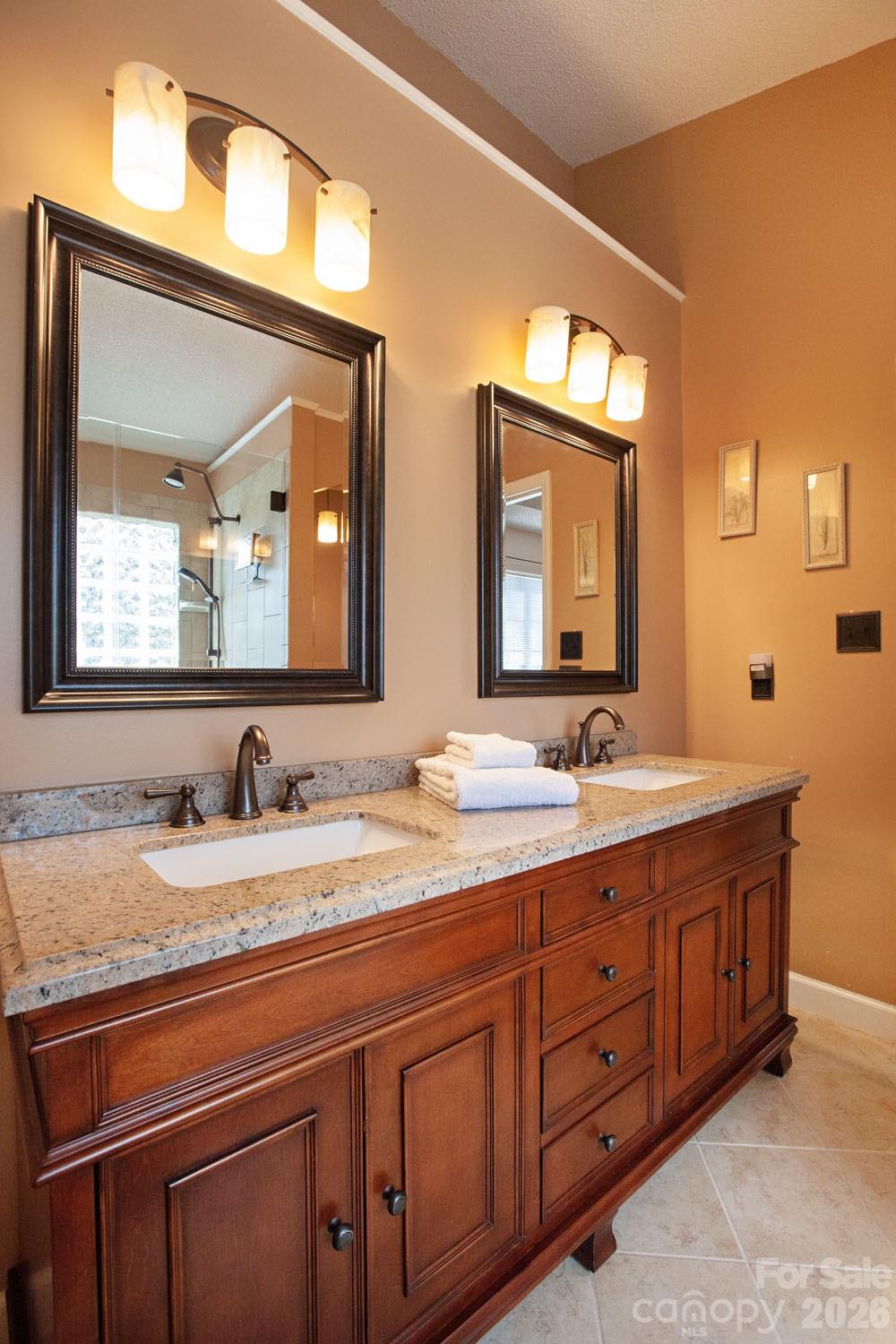 14621 Smith Road Property Photo 14