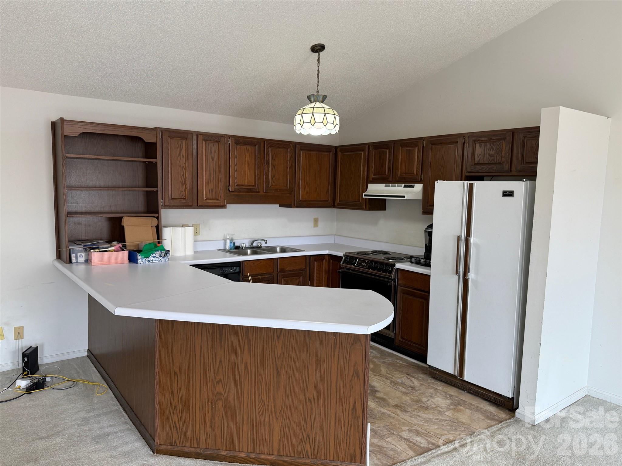112 E Wade Street Property Photo 6