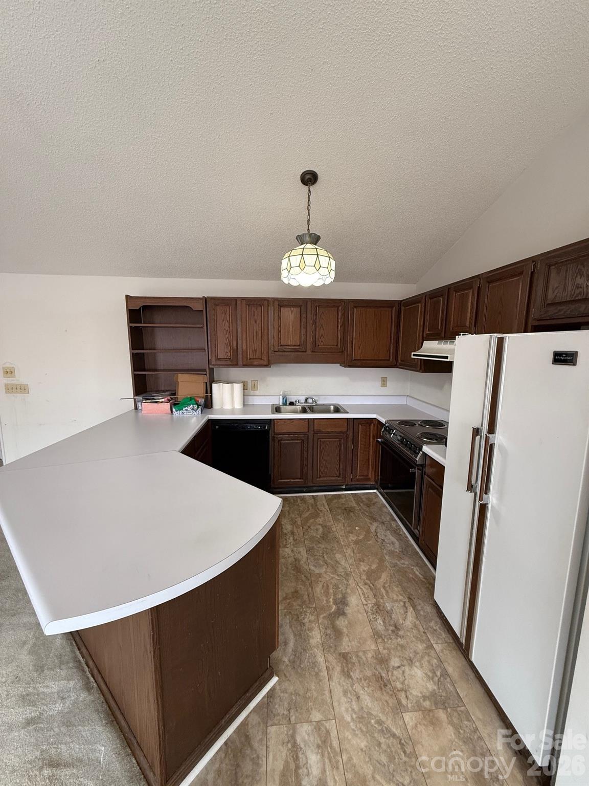 112 E Wade Street Property Photo 7