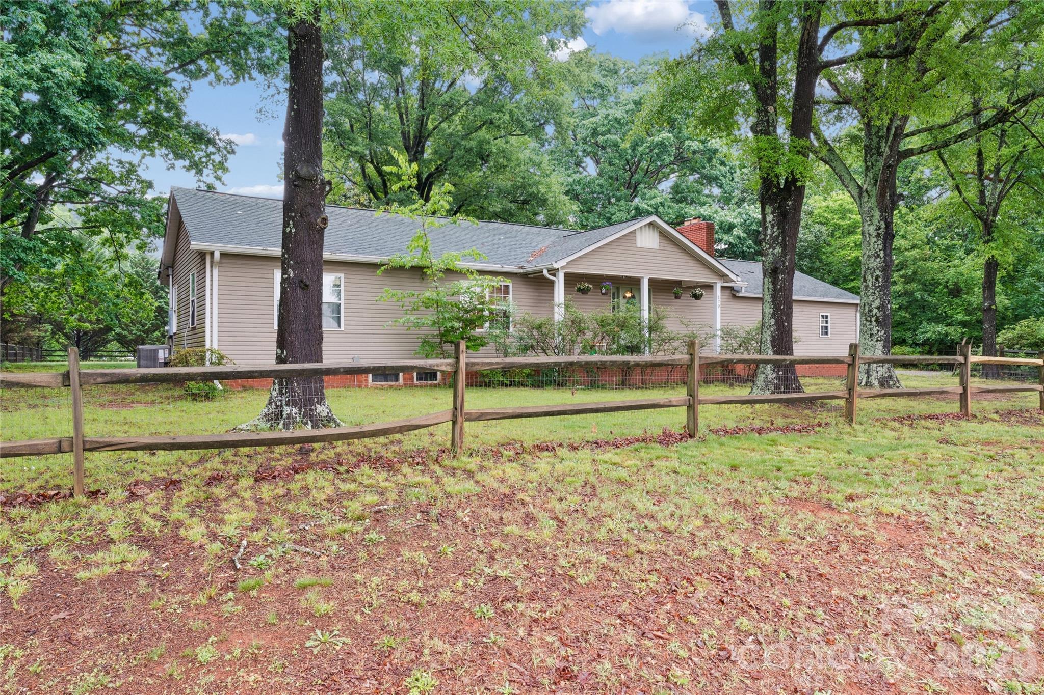 170 Scotts Creek Road Property Photo 1