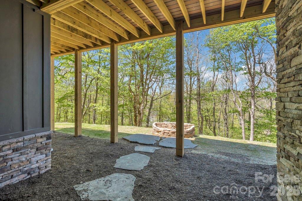 536 Boone Ridge Lane Property Photo 45