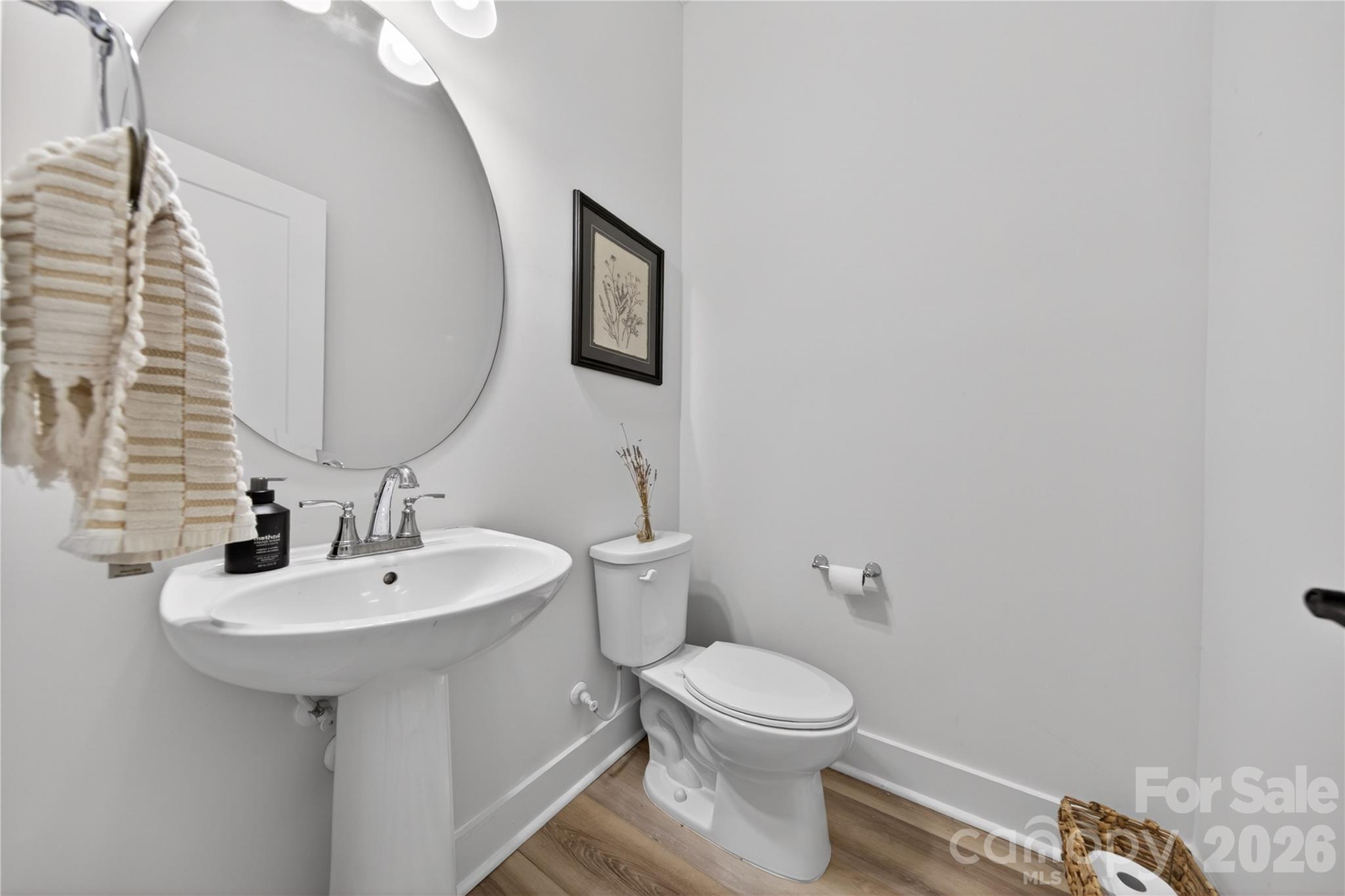 4033 Polluck Way Property Photo 10