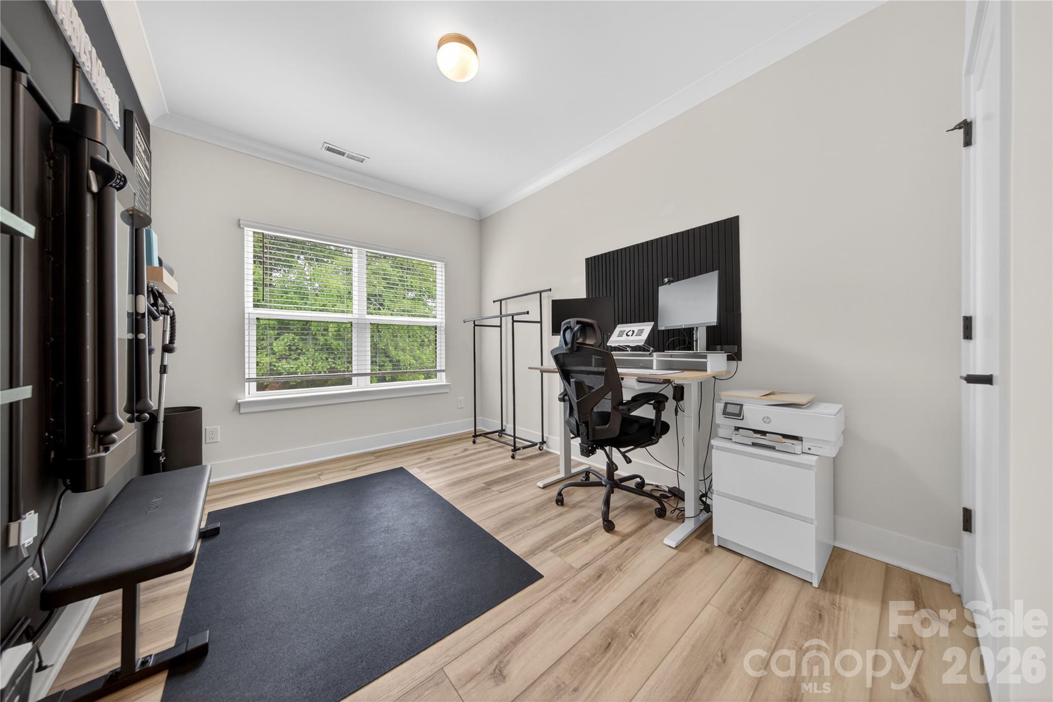 4033 Polluck Way Property Photo 28