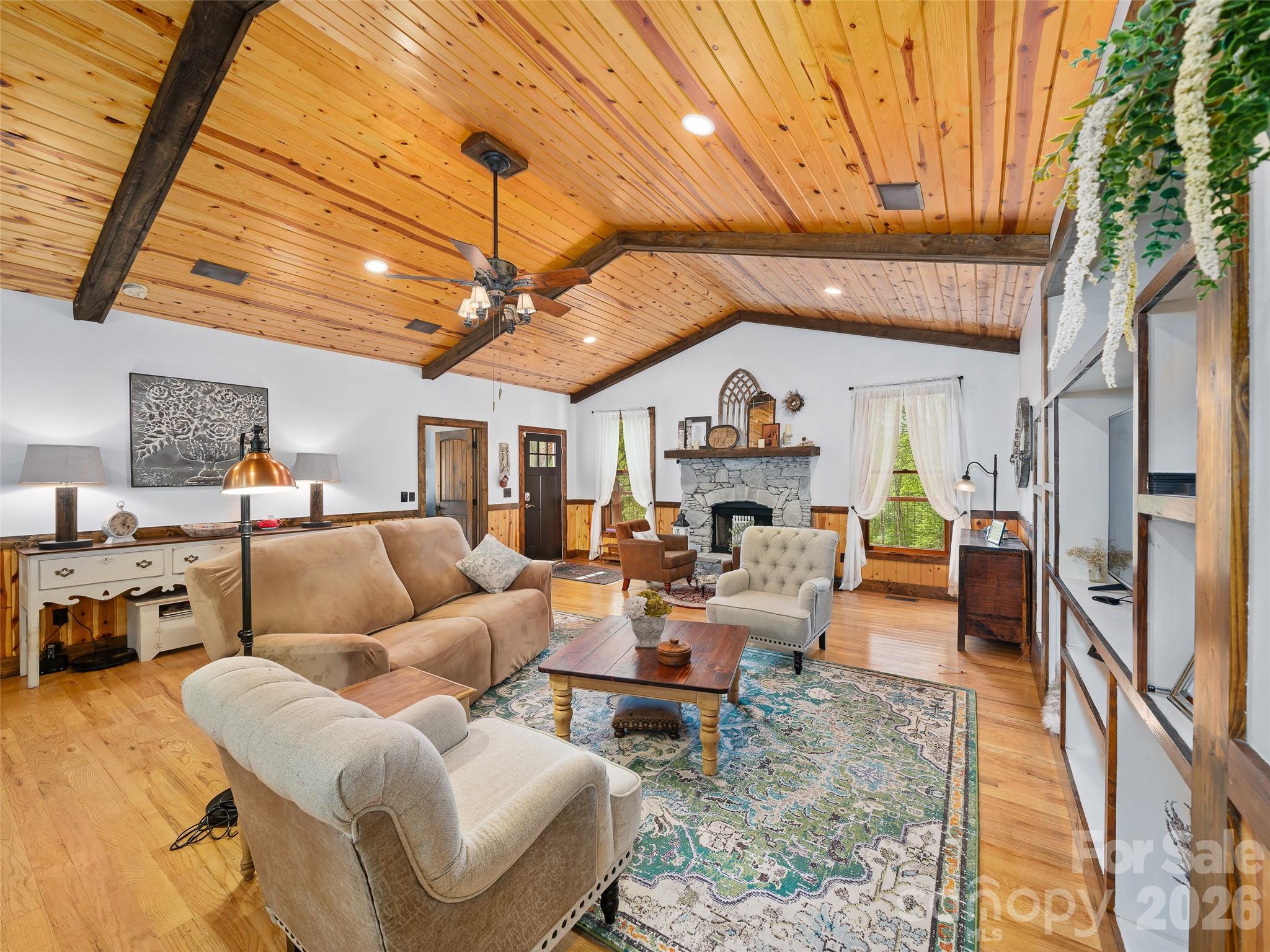 101 Waterwheel Drive Property Photo 2
