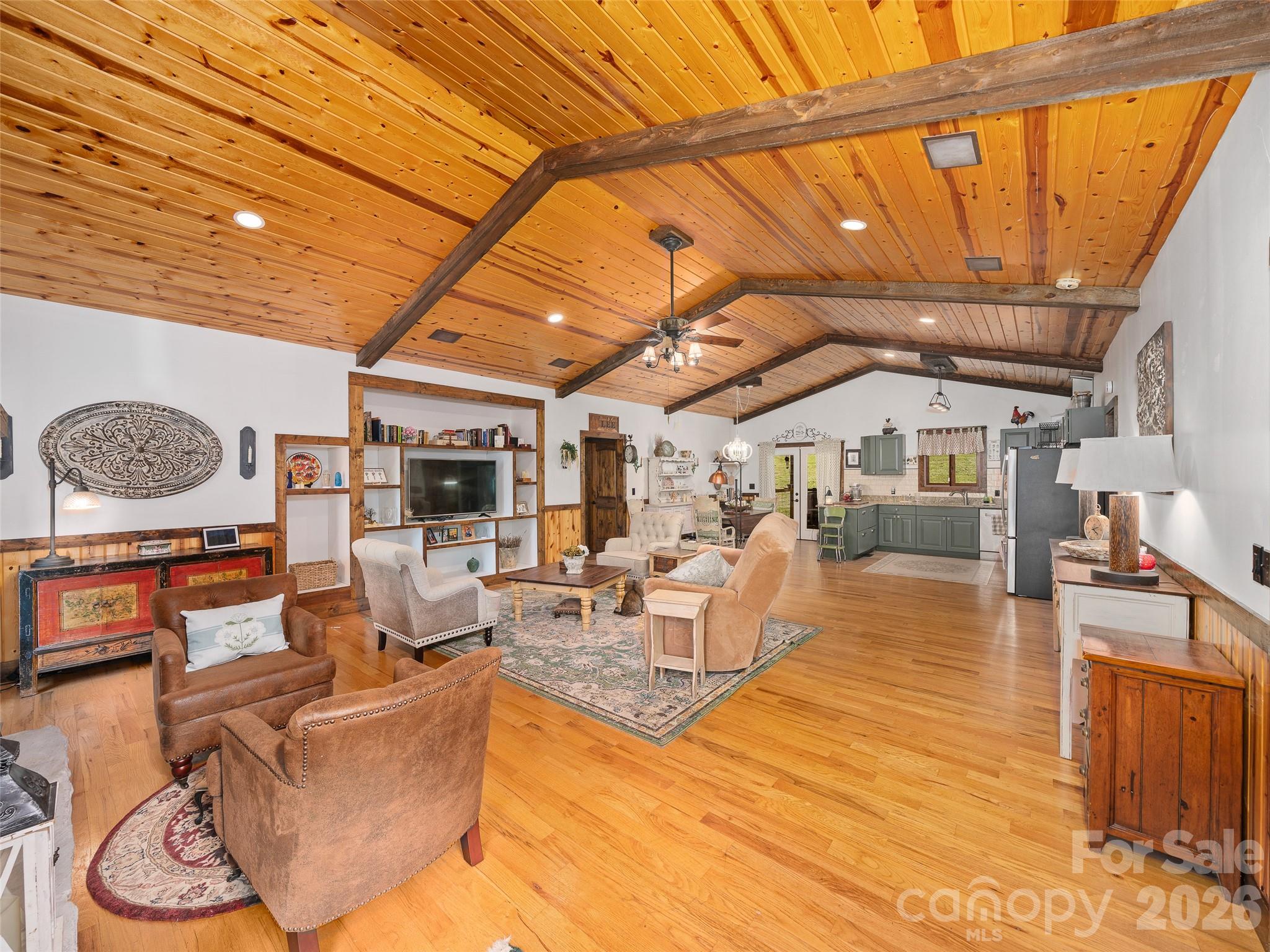 101 Waterwheel Drive Property Photo 4