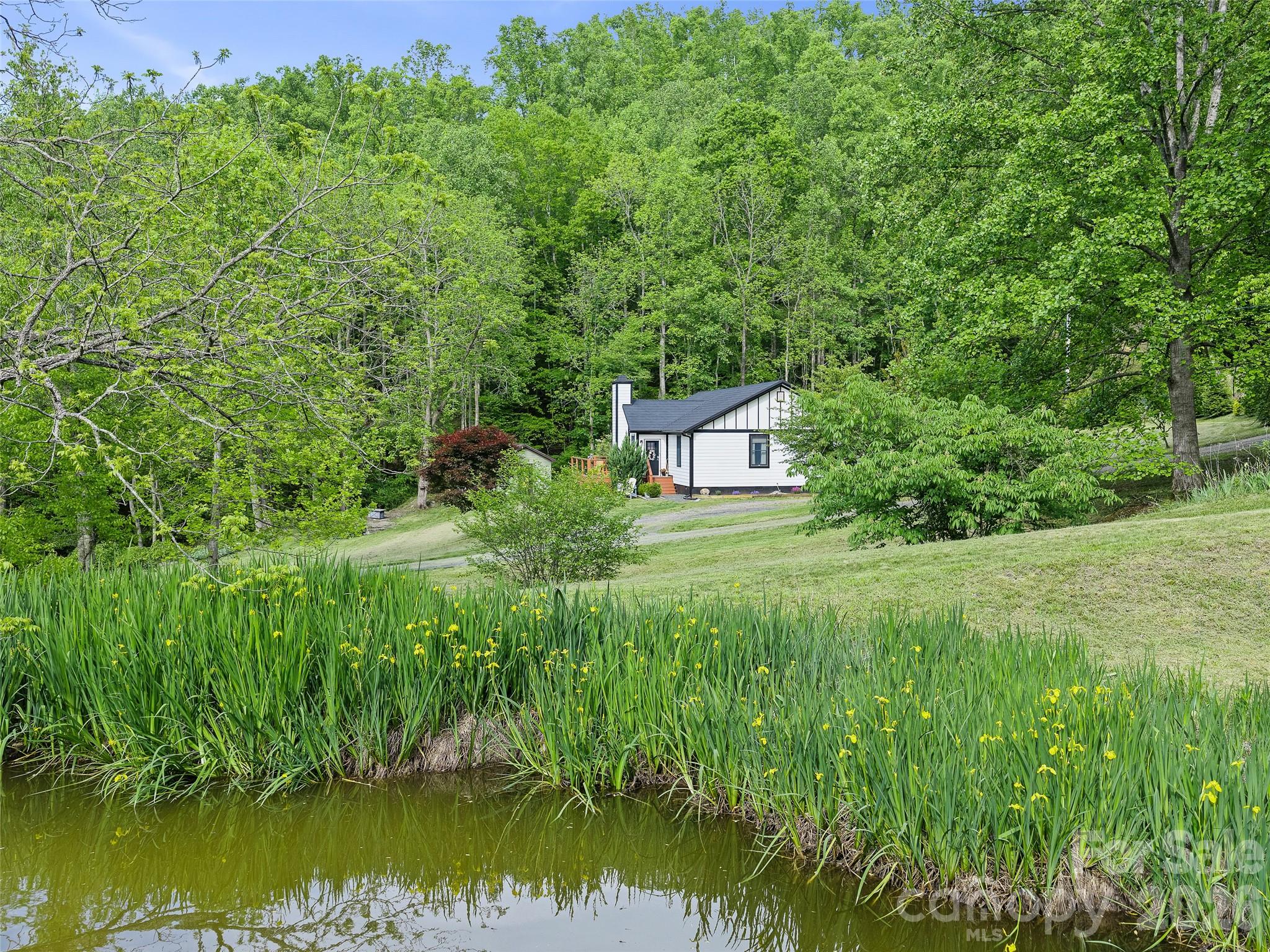 101 Waterwheel Drive Property Photo 38