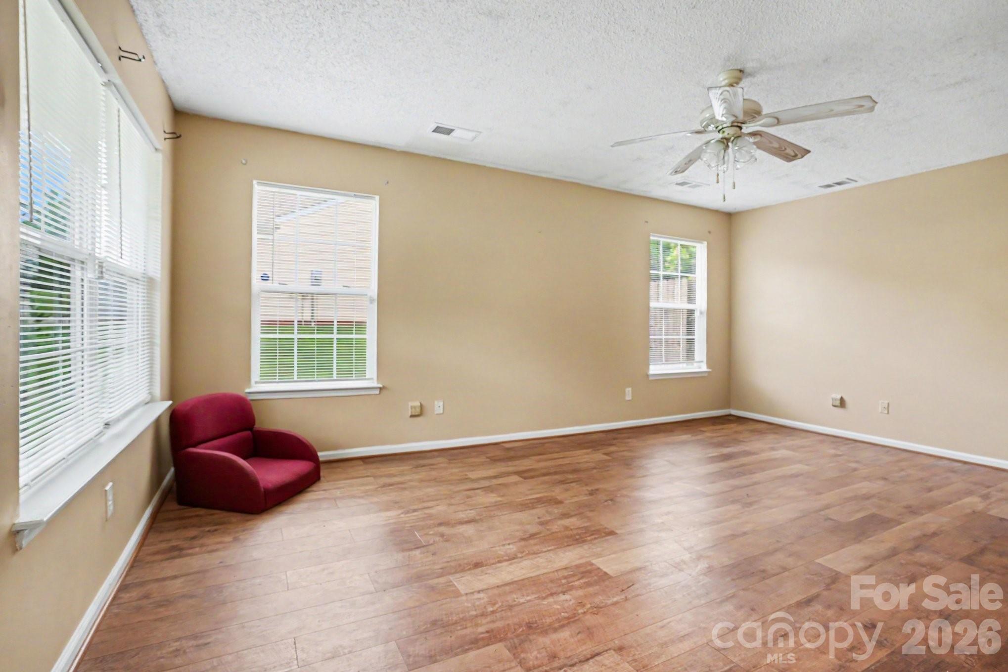 2343 Mancke Drive Property Photo 5