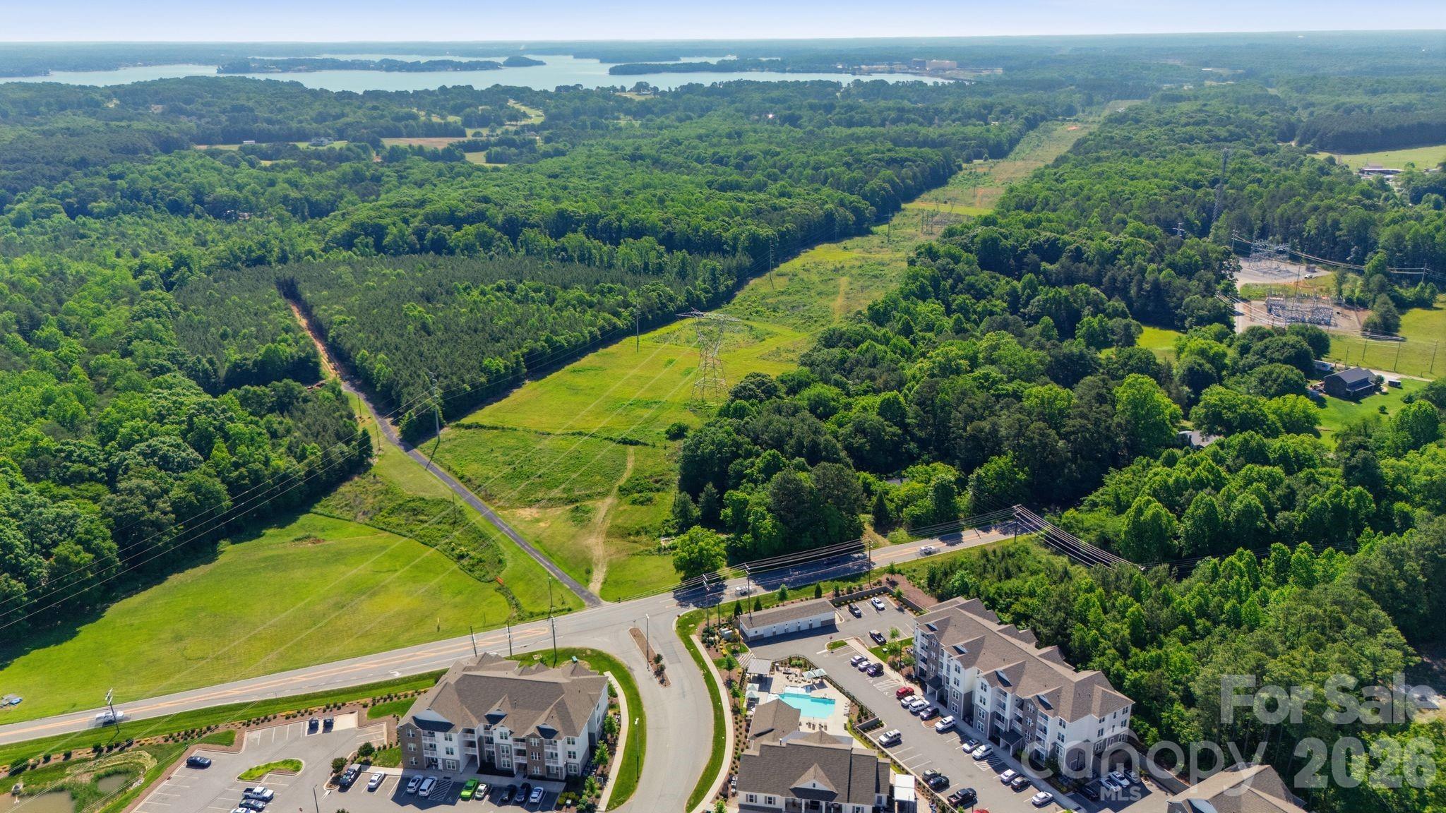 274/294 N Pilot Knob Road Property Photo 4
