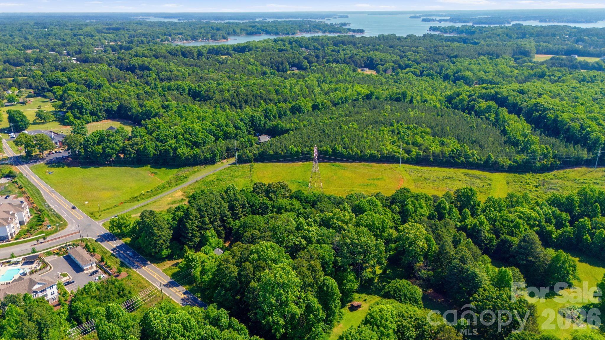 274/294 N Pilot Knob Road Property Photo 7