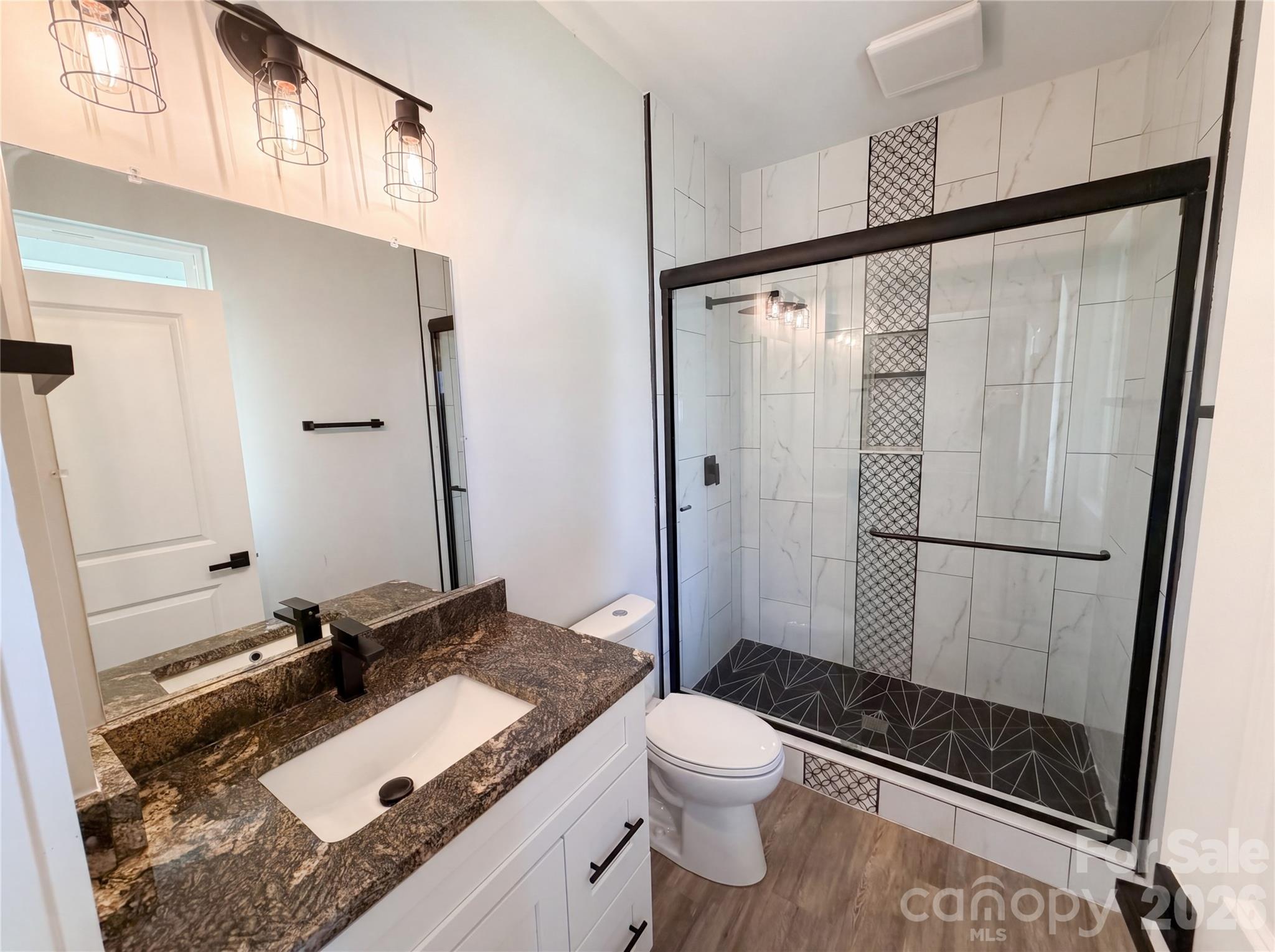 1402 Martin Luther King Avenue Property Photo 6