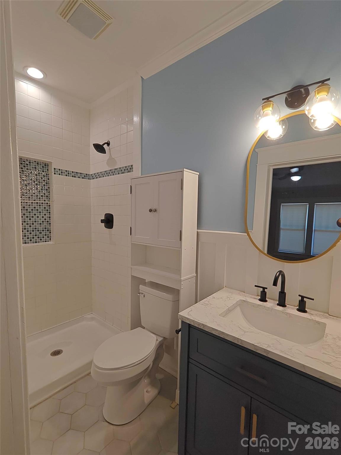 208 Heilig Avenue Property Photo 16