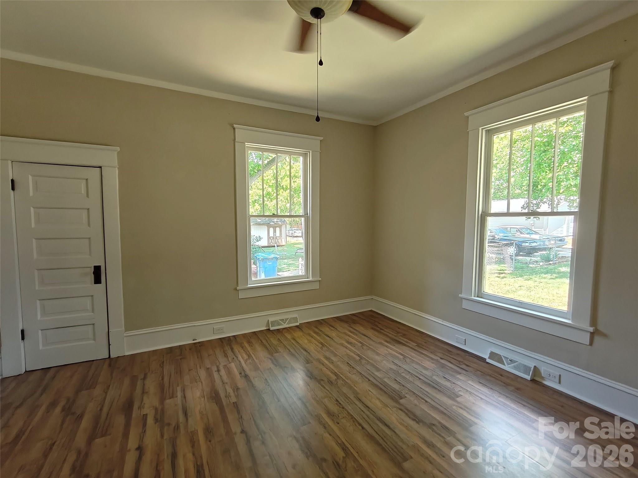 208 Heilig Avenue Property Photo 20