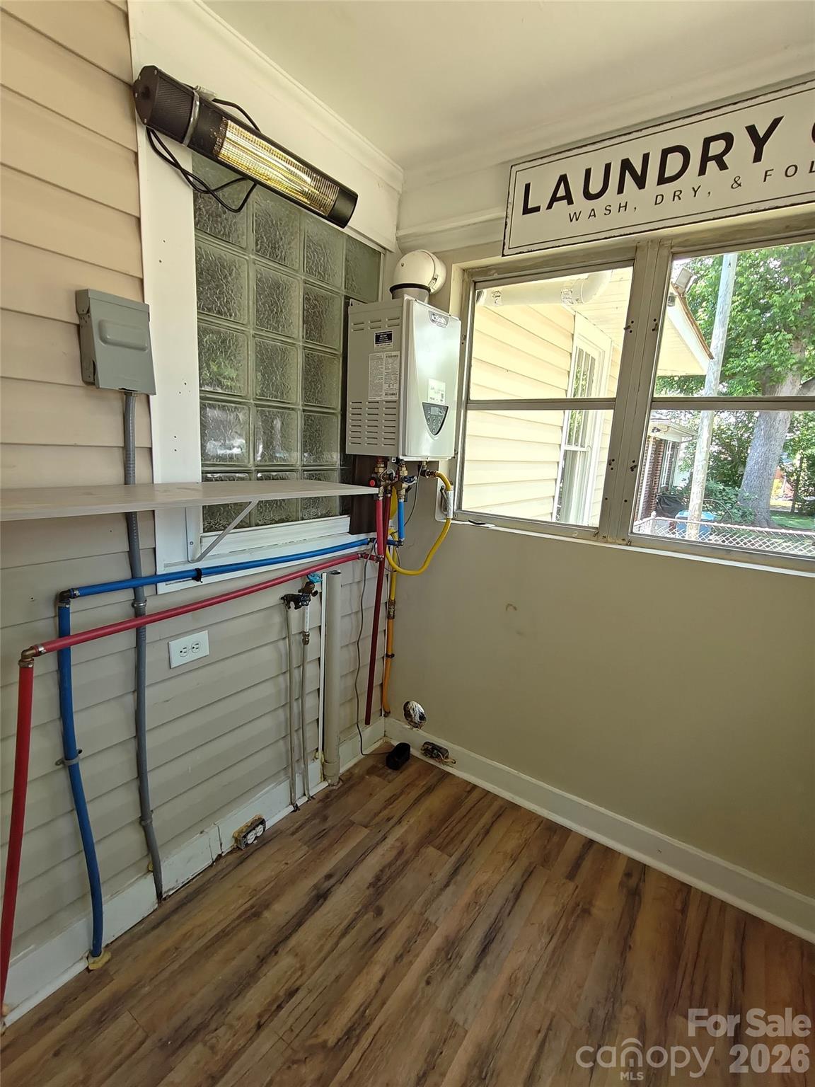 208 Heilig Avenue Property Photo 22