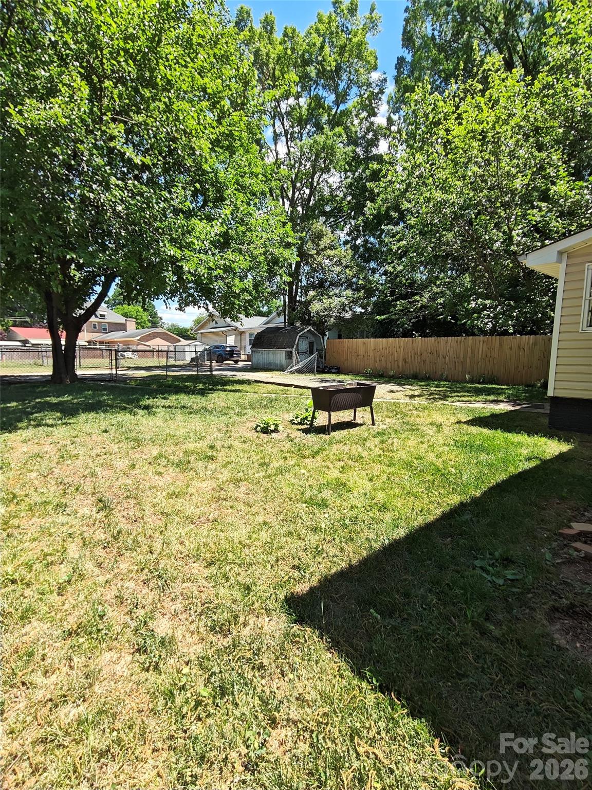 208 Heilig Avenue Property Photo 24