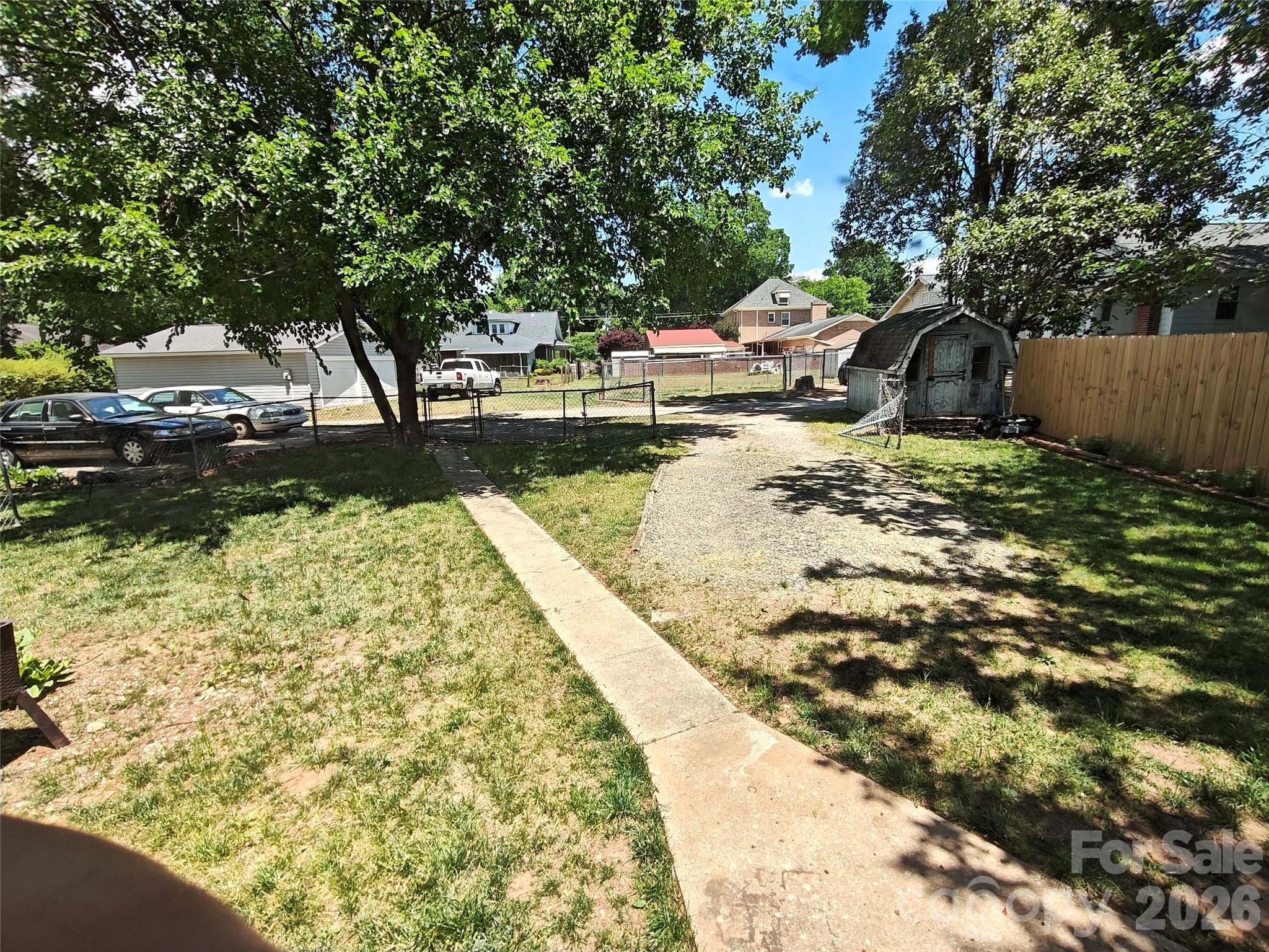 208 Heilig Avenue Property Photo 25