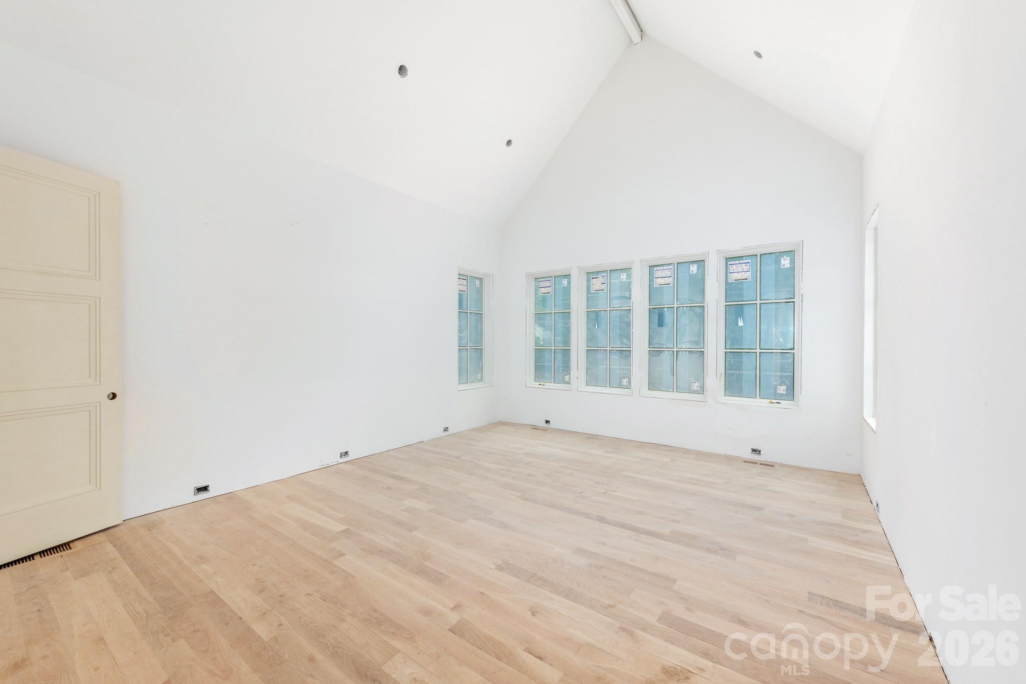 2311 Thornridge Road Property Photo 7