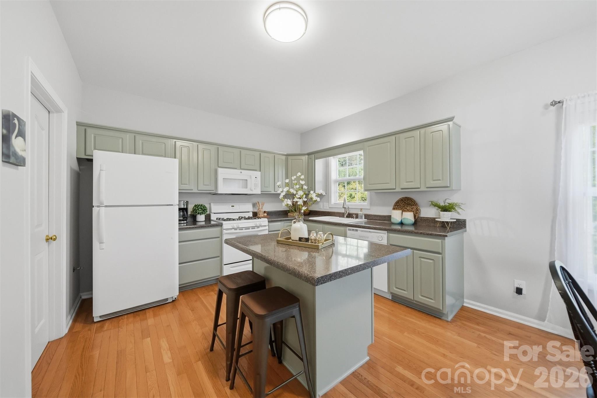 19 Heron Cove Loop B Property Photo 8