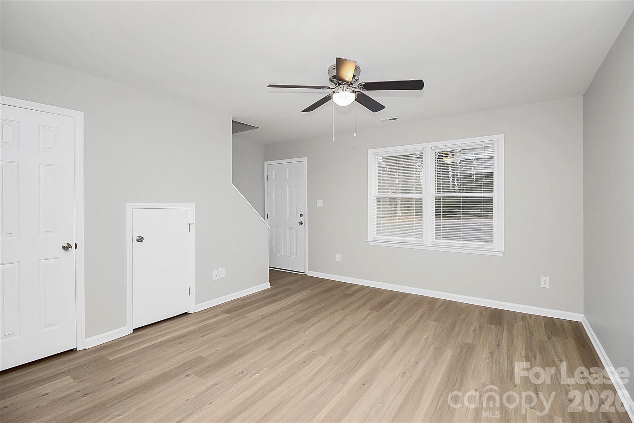 1219 Anderson Street Property Photo 4