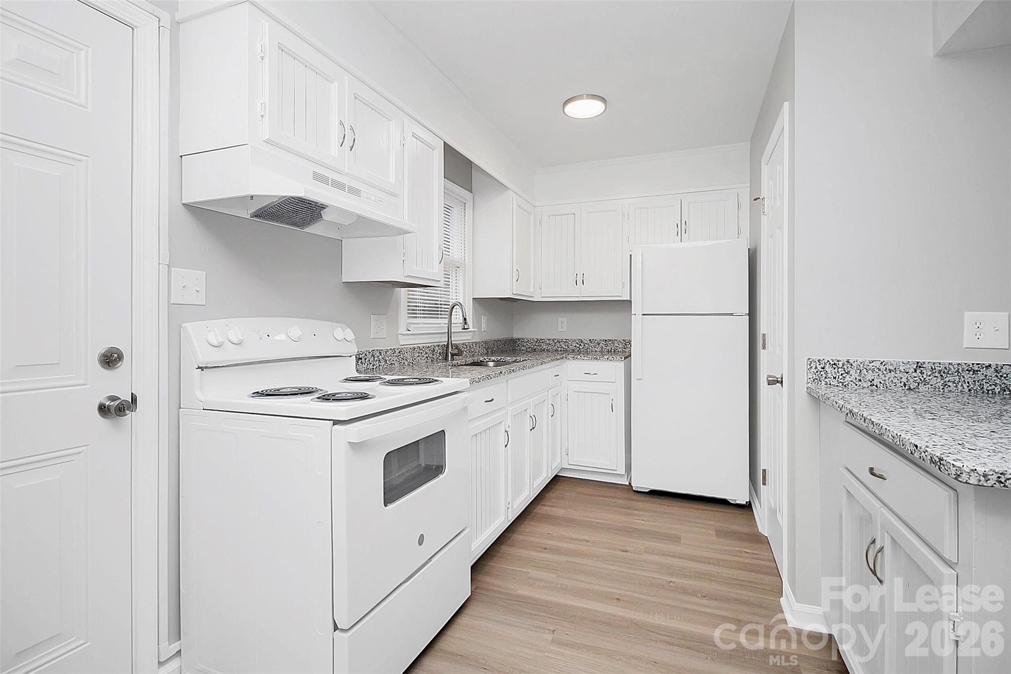 1219 Anderson Street Property Photo 9
