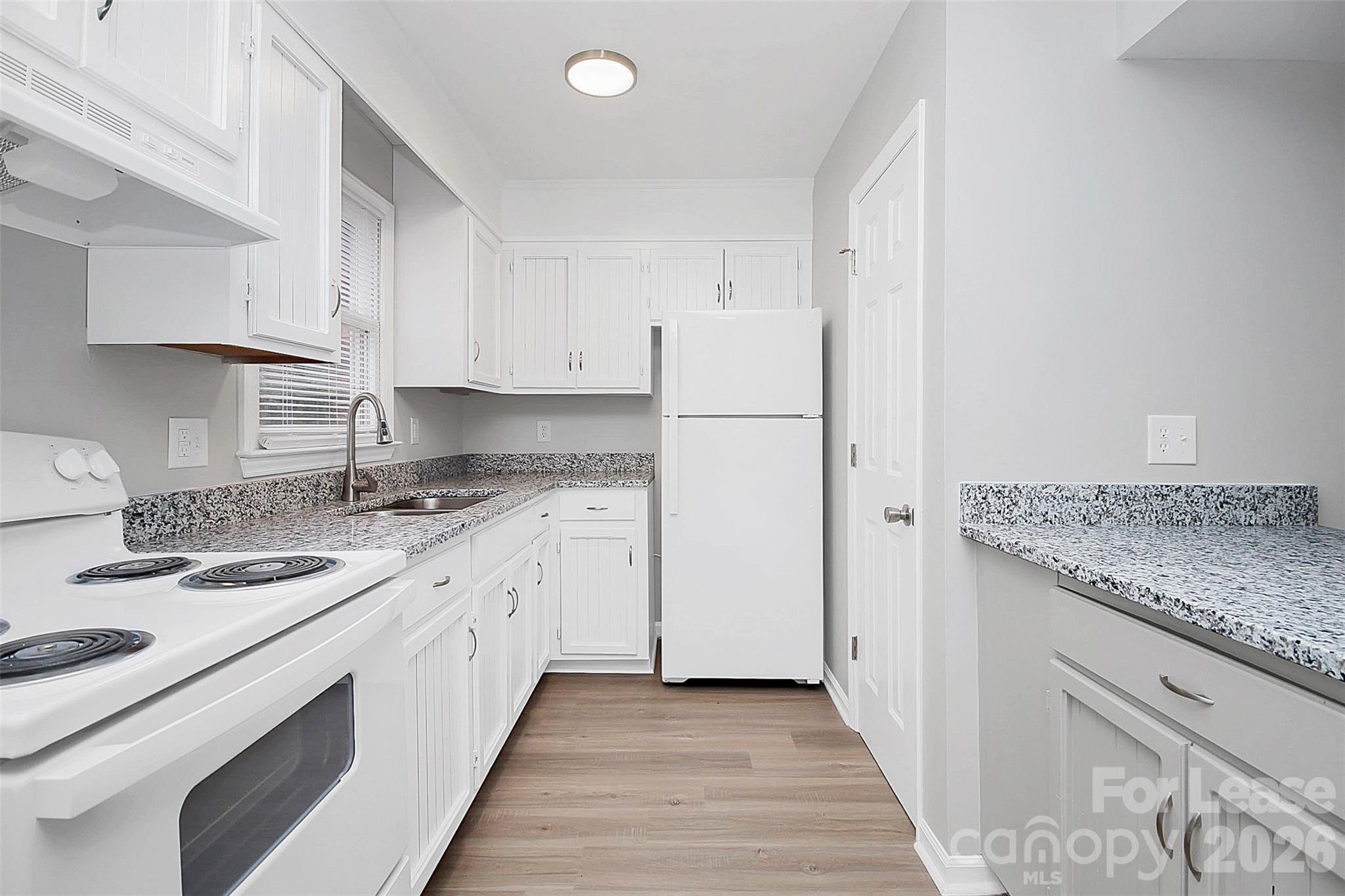 1219 Anderson Street Property Photo 10