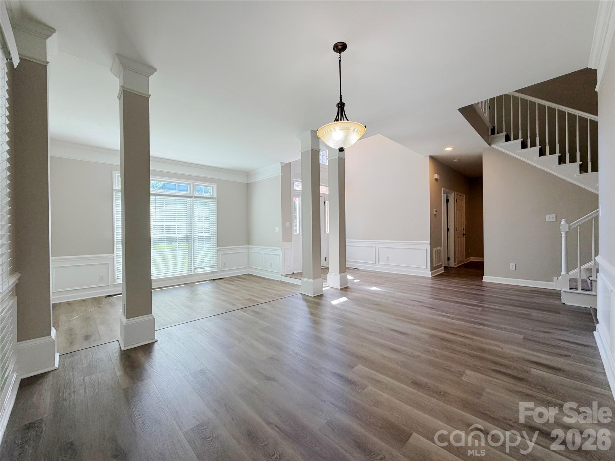 6000 Hunter Lane Property Photo 7