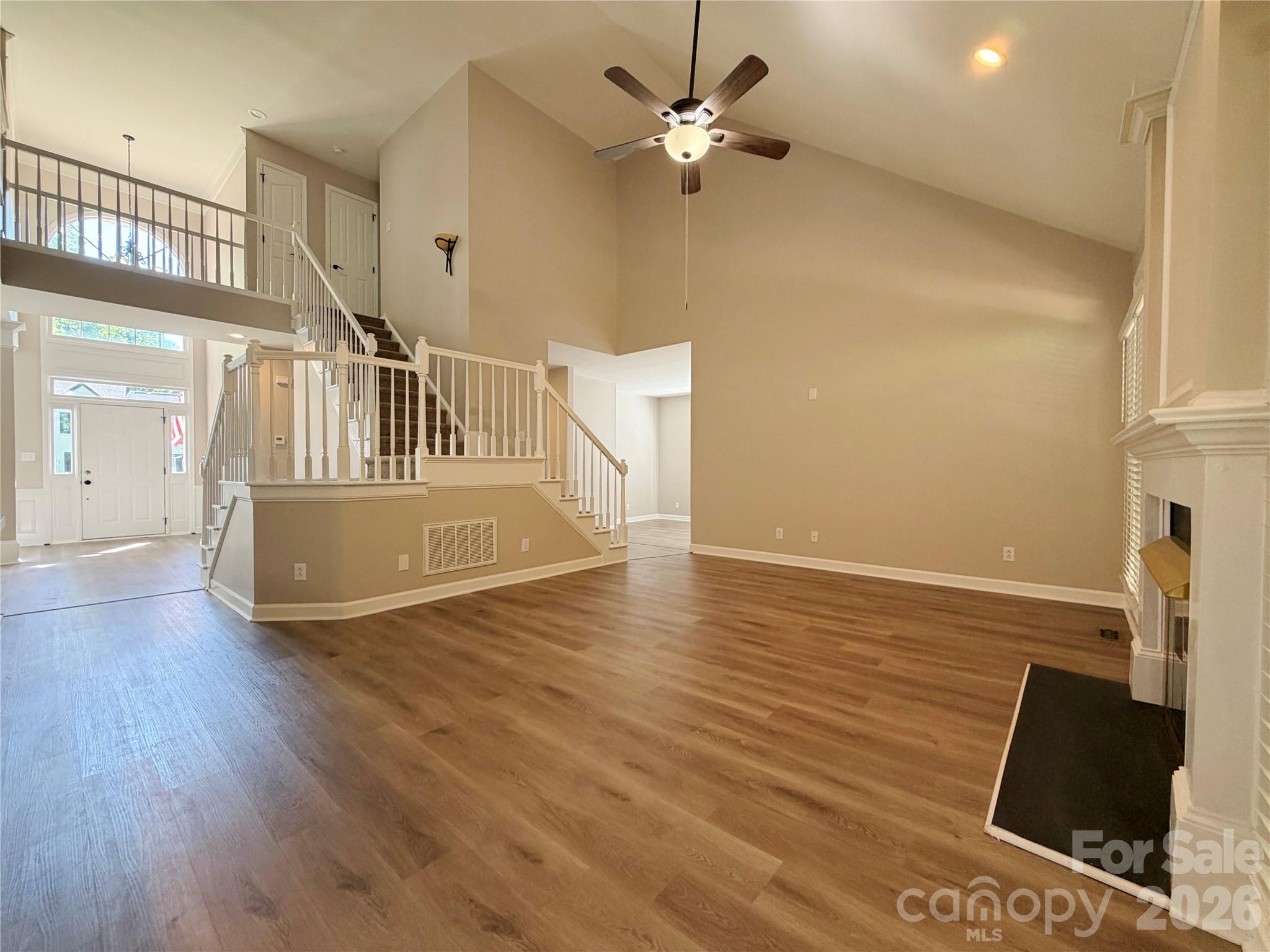 6000 Hunter Lane Property Photo 15