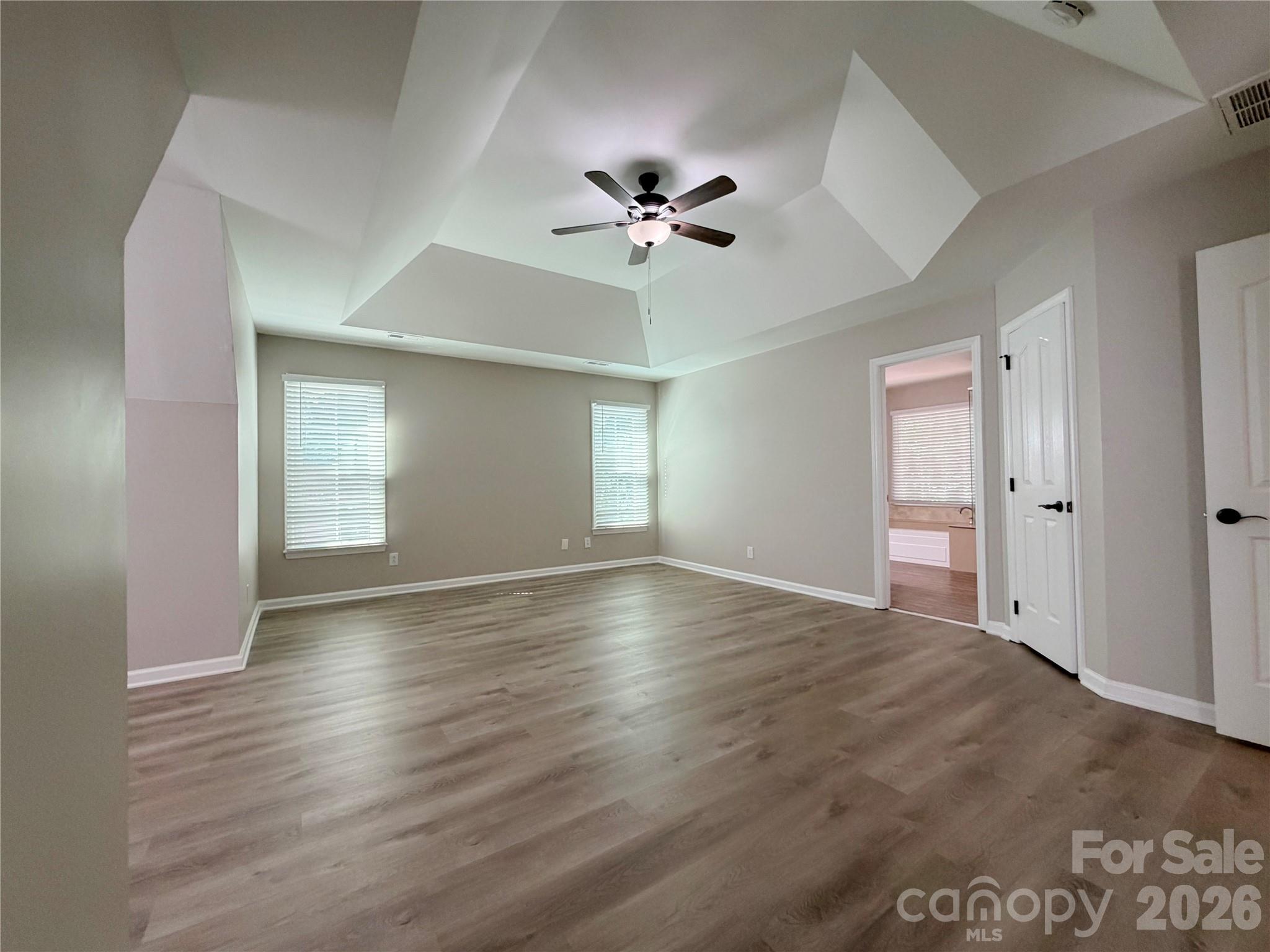 6000 Hunter Lane Property Photo 27