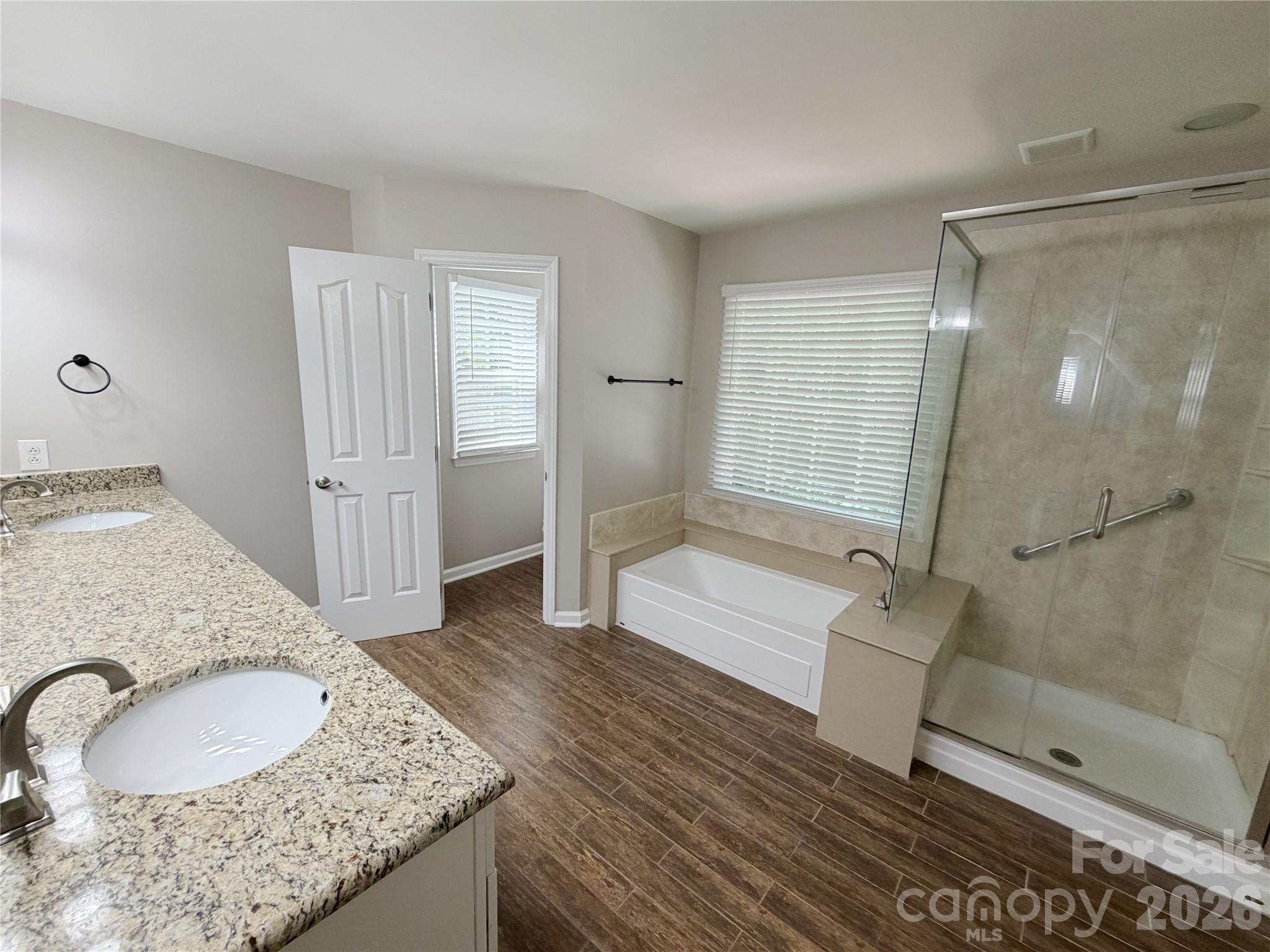 6000 Hunter Lane Property Photo 30
