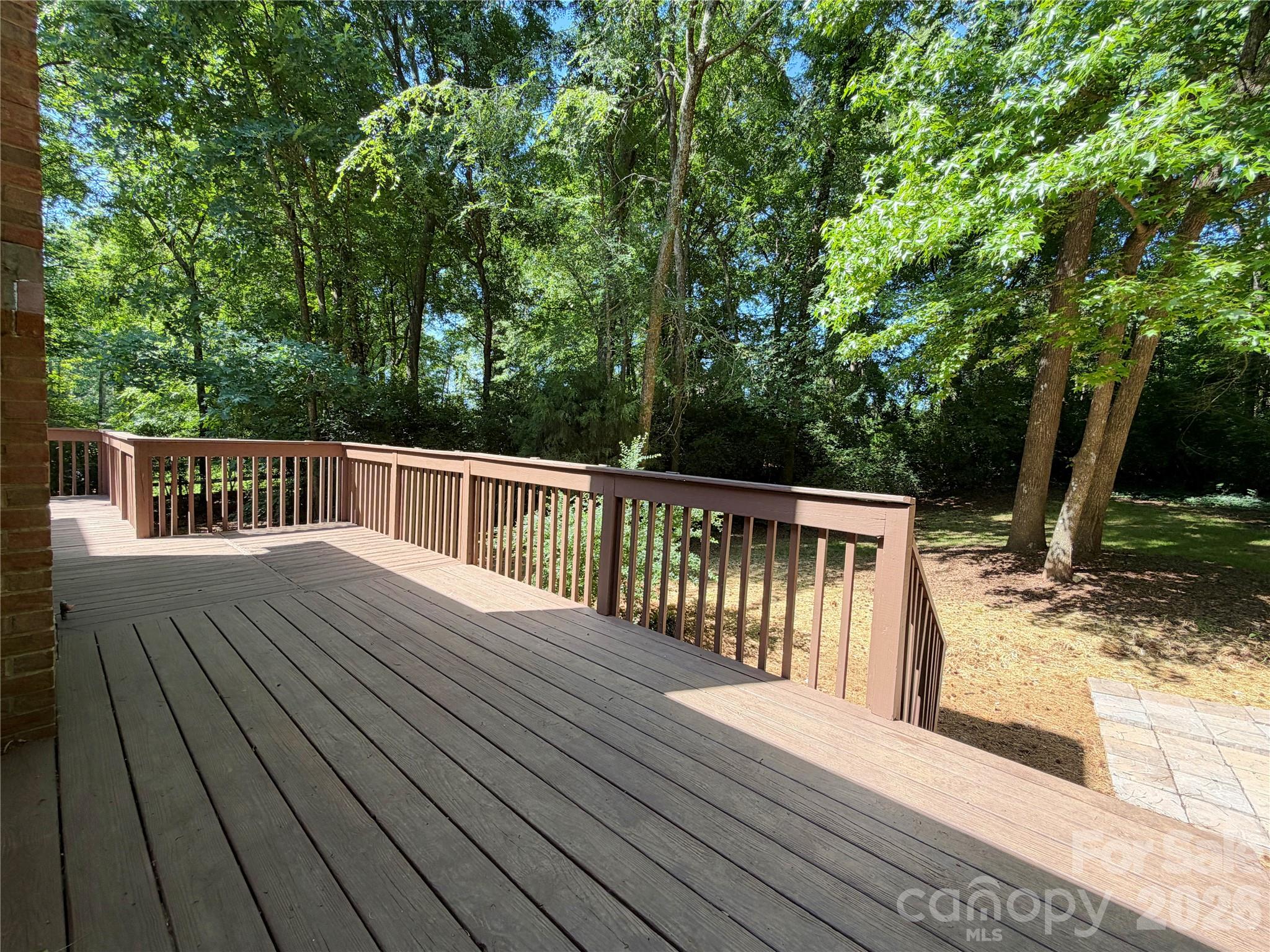 6000 Hunter Lane Property Photo 40