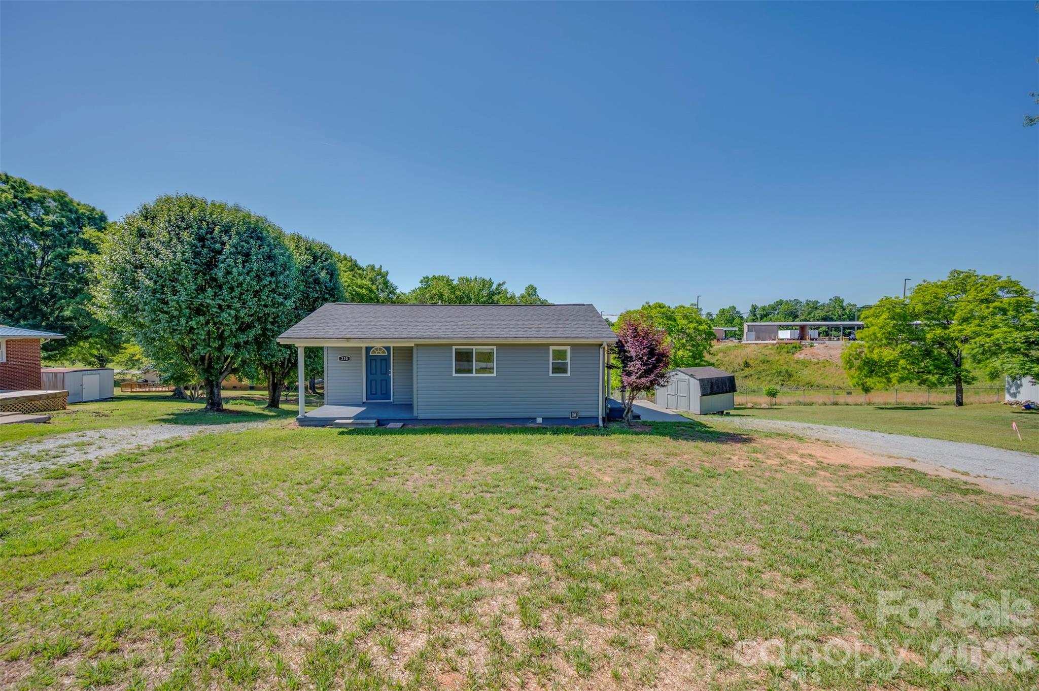 220 Roberson Road Property Photo 1